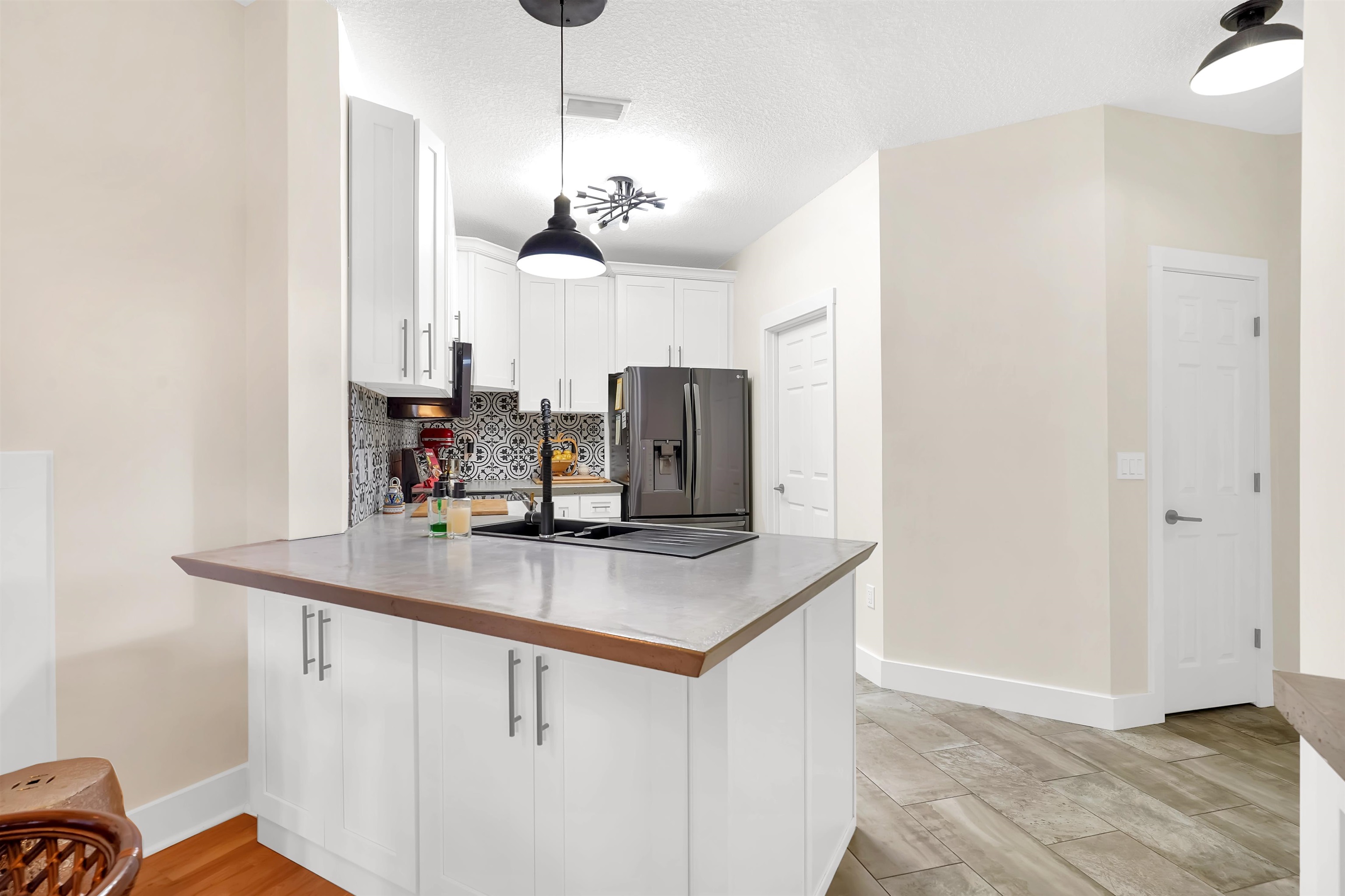 Image 13 of 47 For 4629 Serena Cir