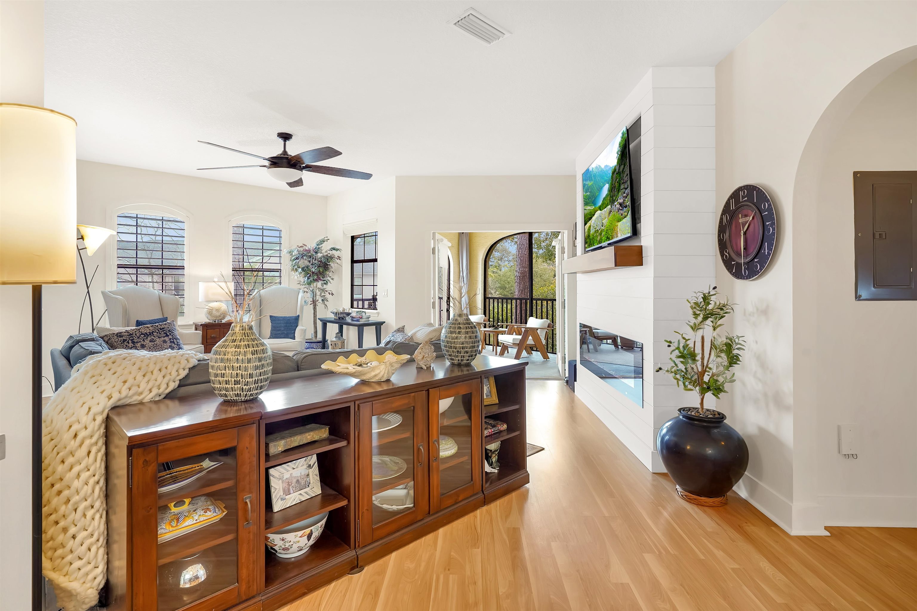 Image 14 of 47 For 4629 Serena Cir