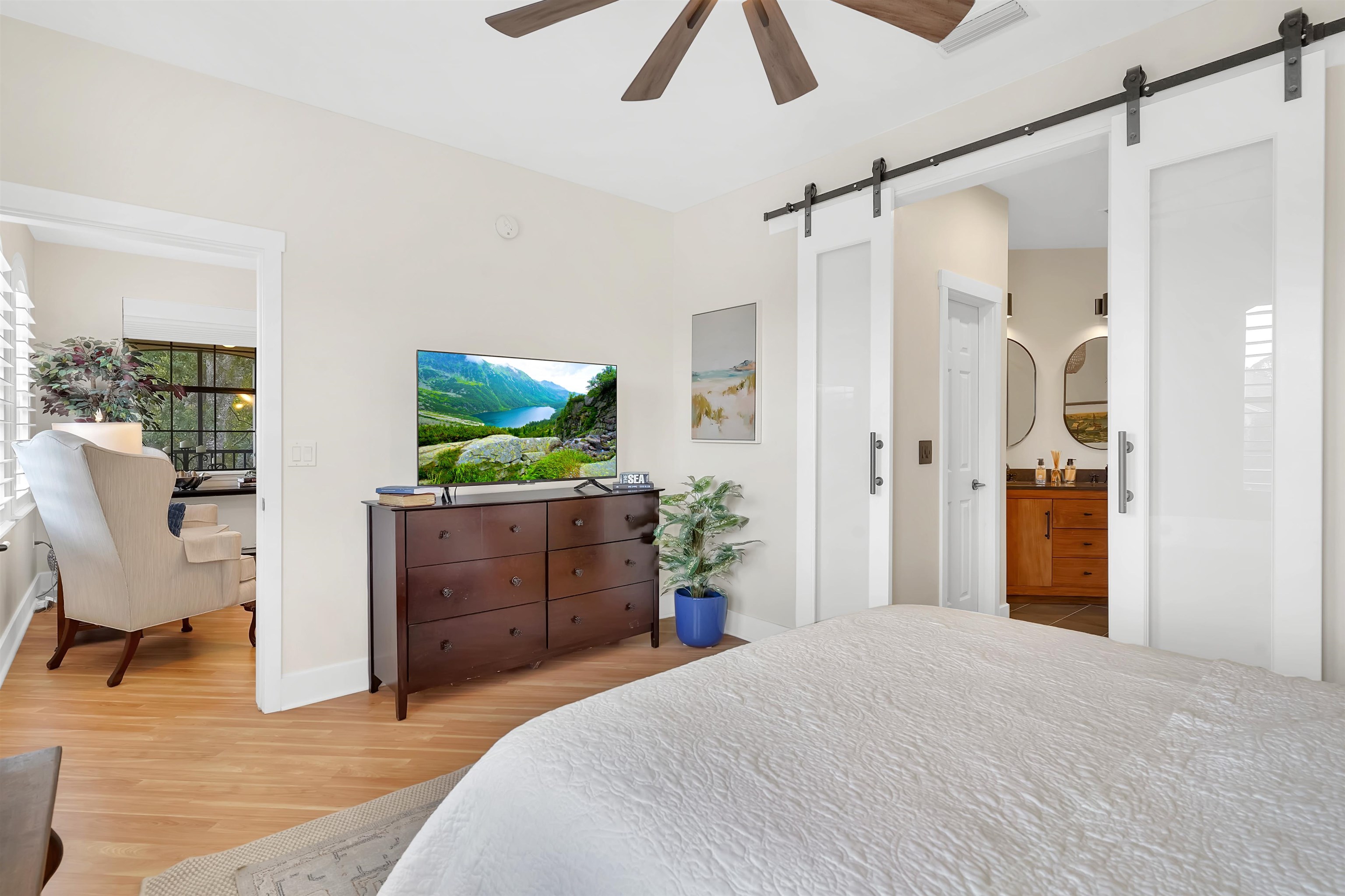 Image 17 of 47 For 4629 Serena Cir