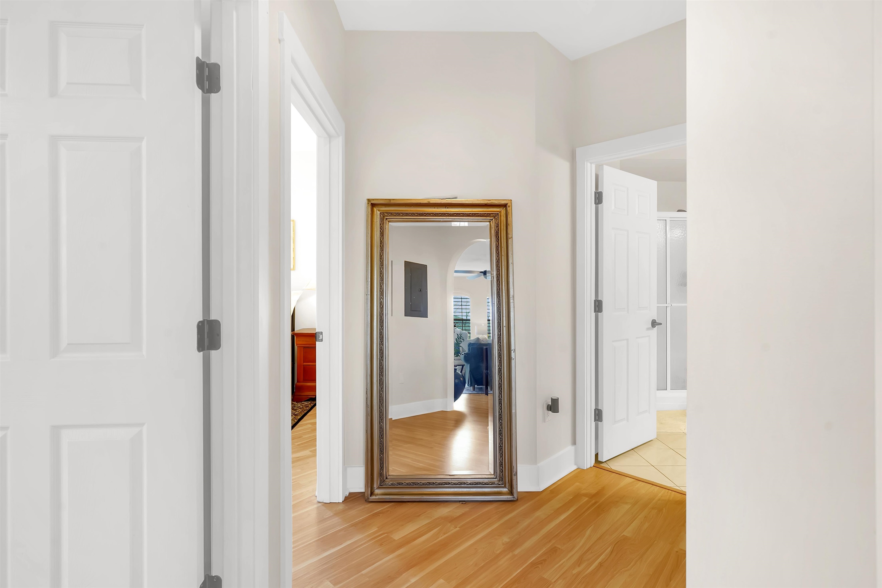 Image 23 of 47 For 4629 Serena Cir