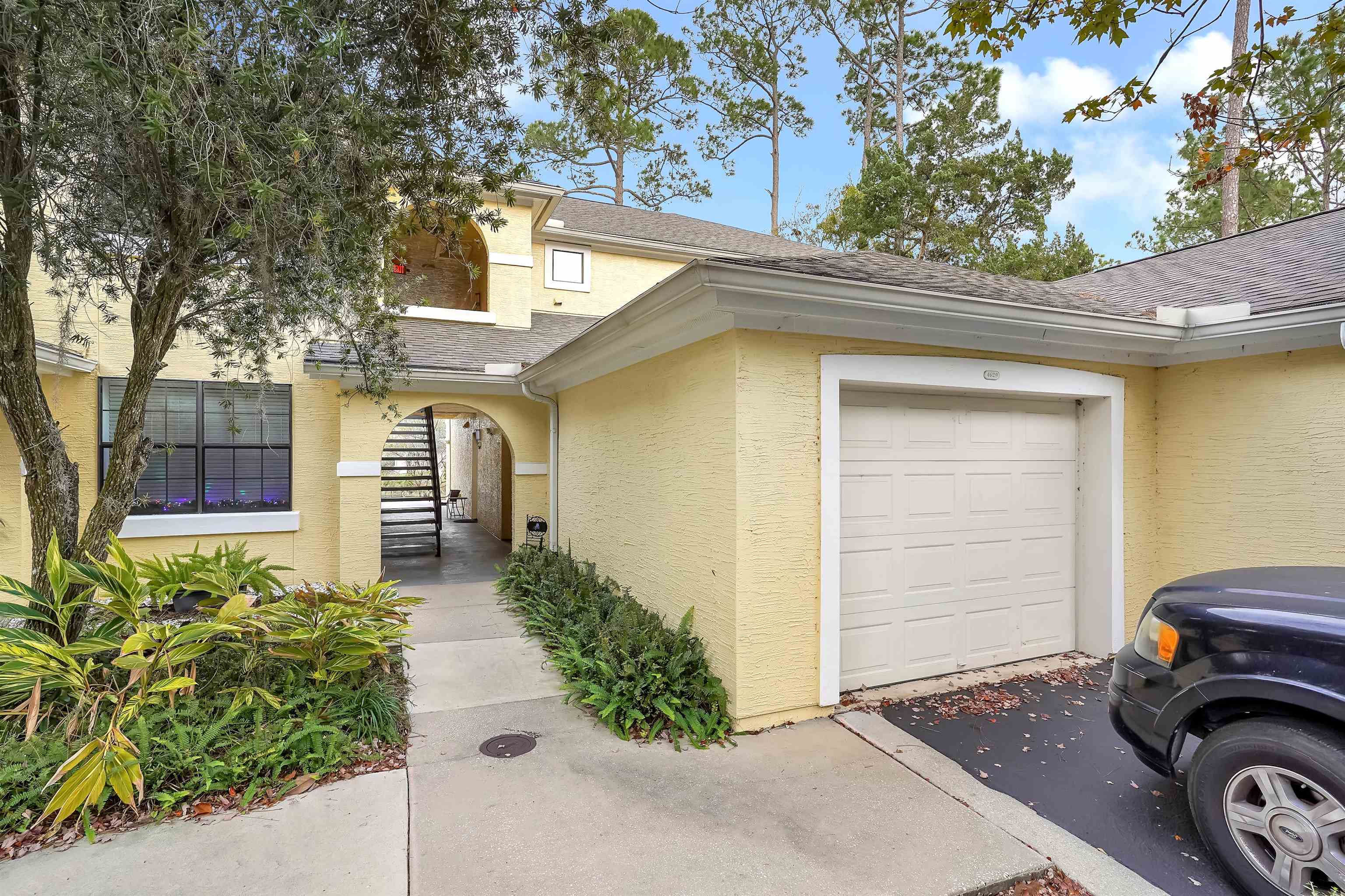 Image 6 of 47 For 4629 Serena Cir