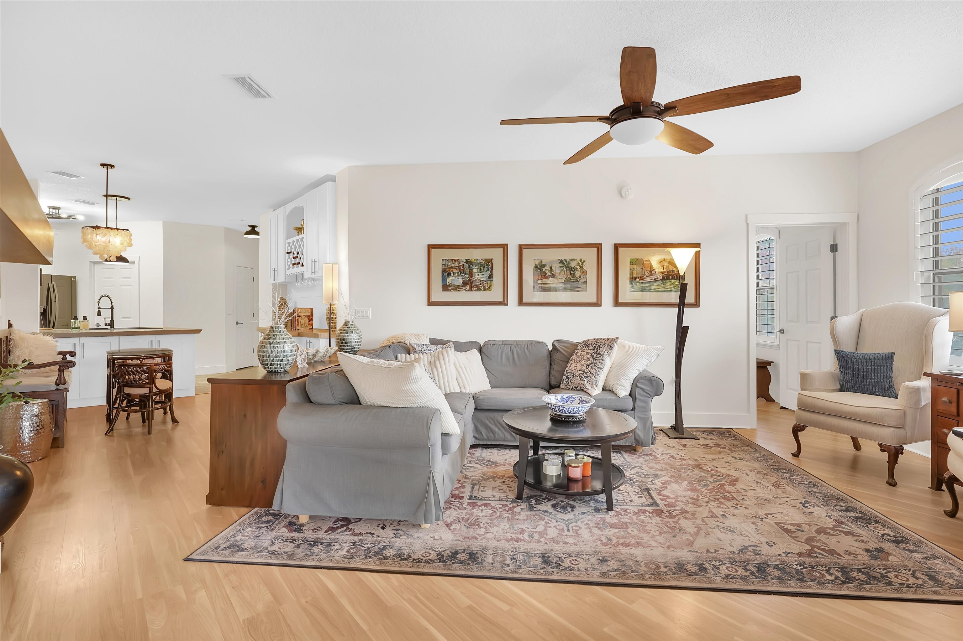 Image 8 of 47 For 4629 Serena Cir