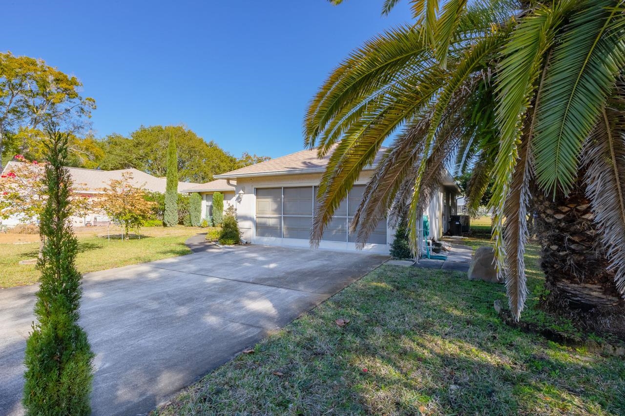 Image 4 of 35 For 137 Captains Pointe Cir