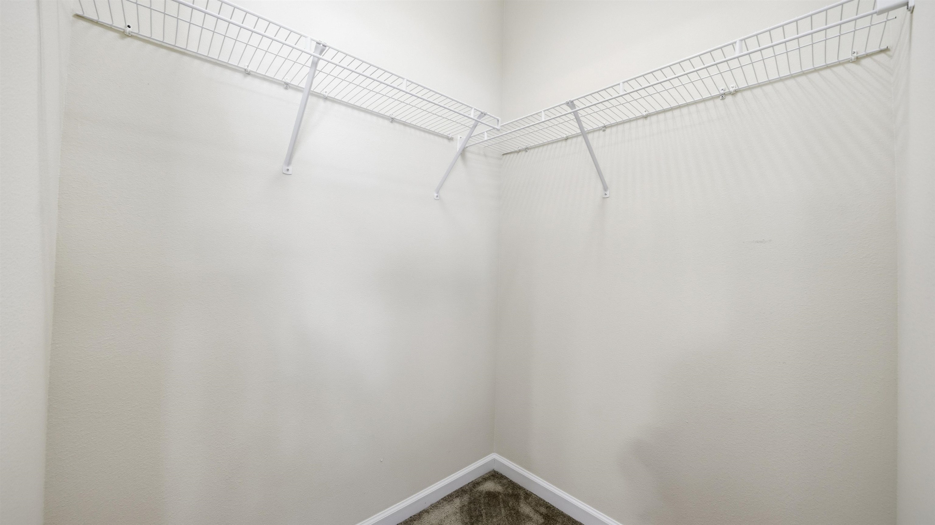 Image 22 of 65 For 1121 Overdale Rd