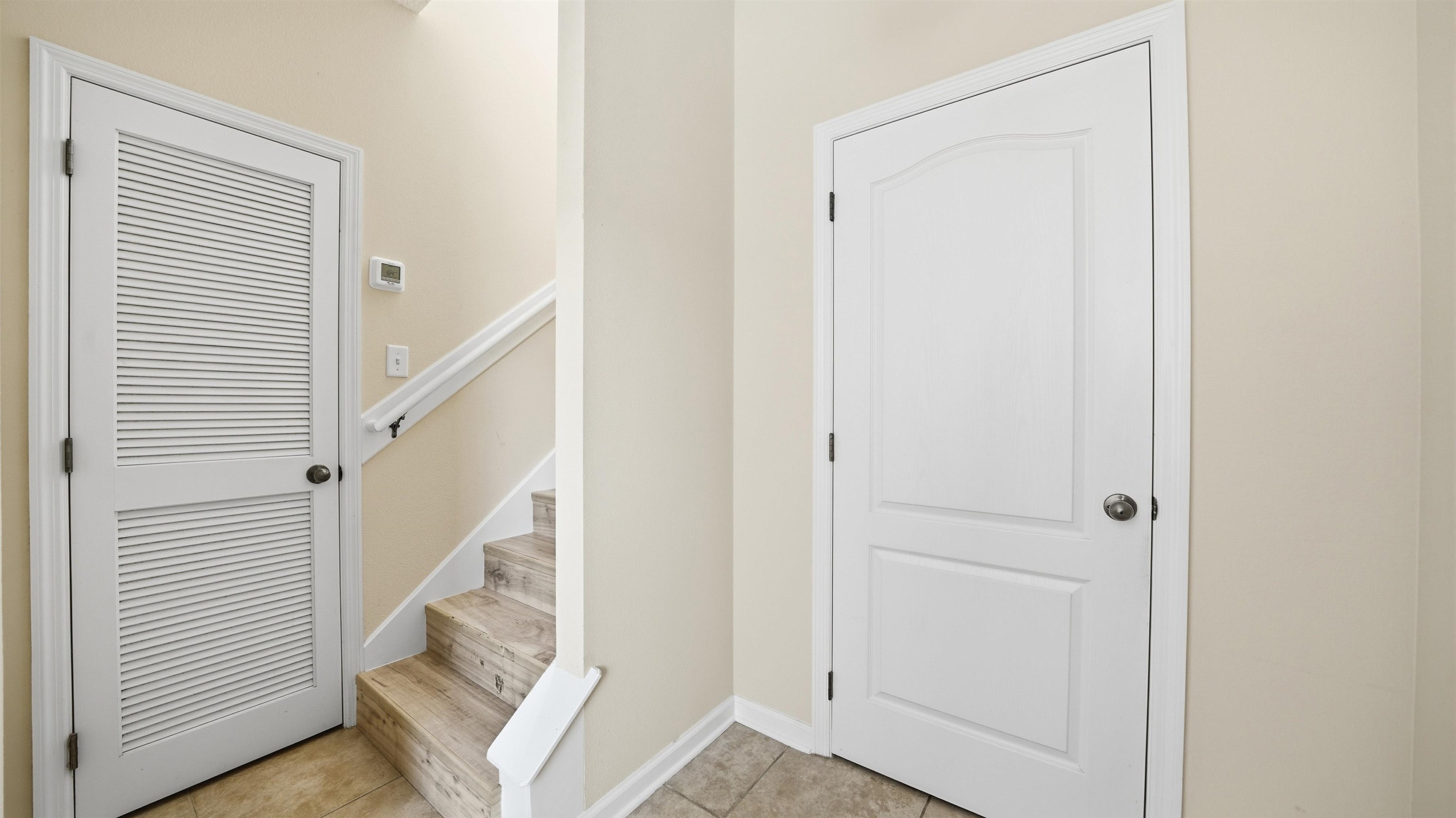 Image 23 of 65 For 1121 Overdale Rd