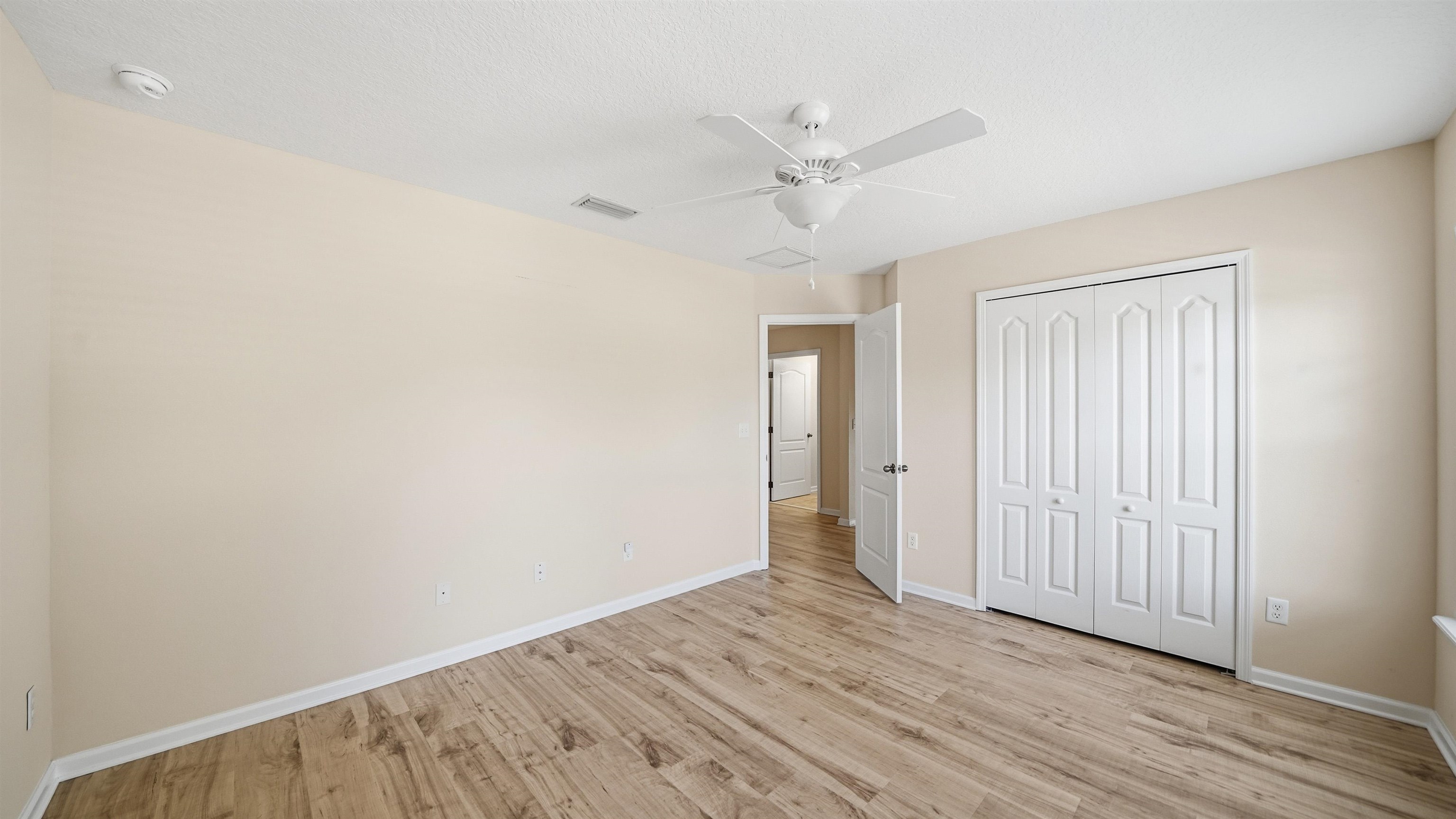 Image 33 of 65 For 1121 Overdale Rd