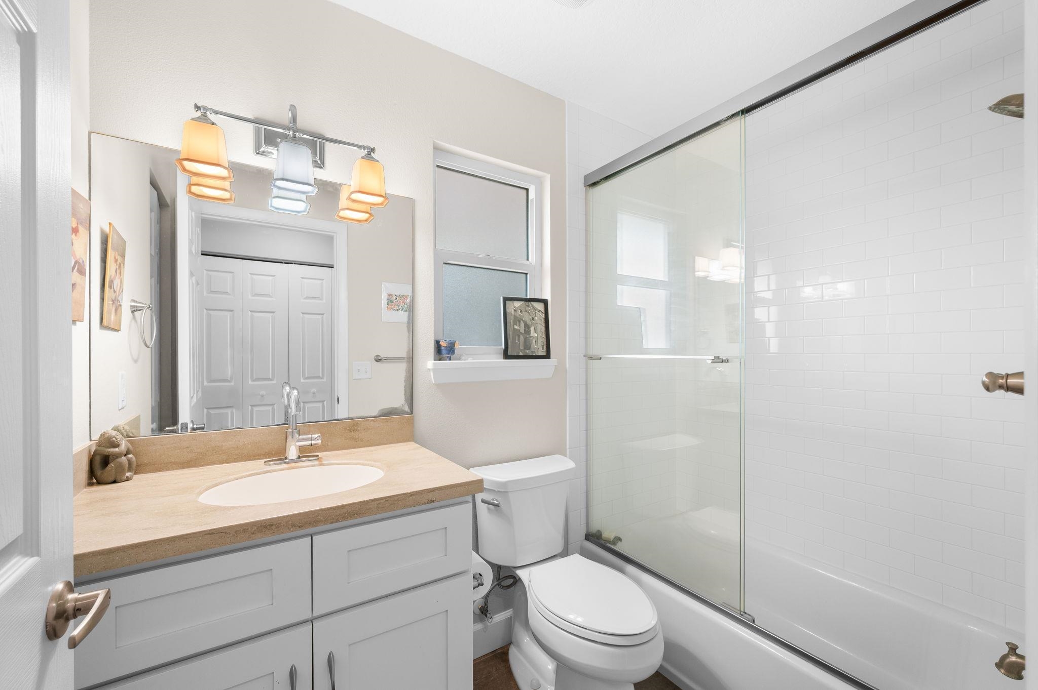 Image 18 of 31 For 8950 Gene Johnson Rd