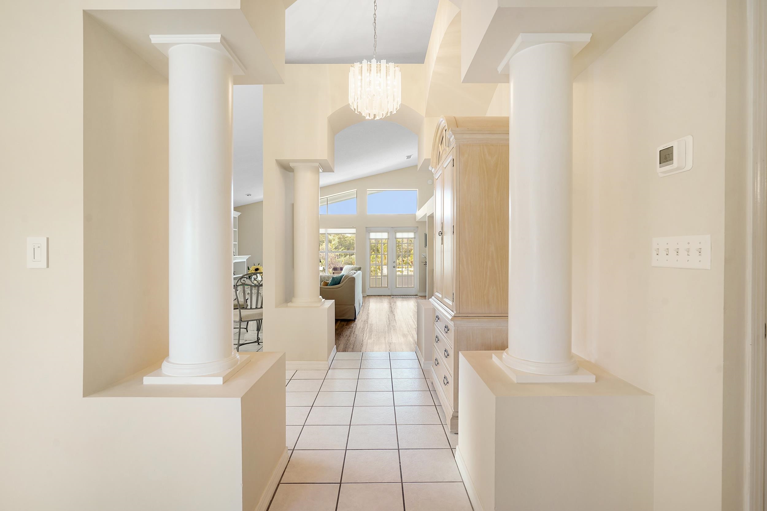 Image 10 of 42 For 101 Marsh Place North