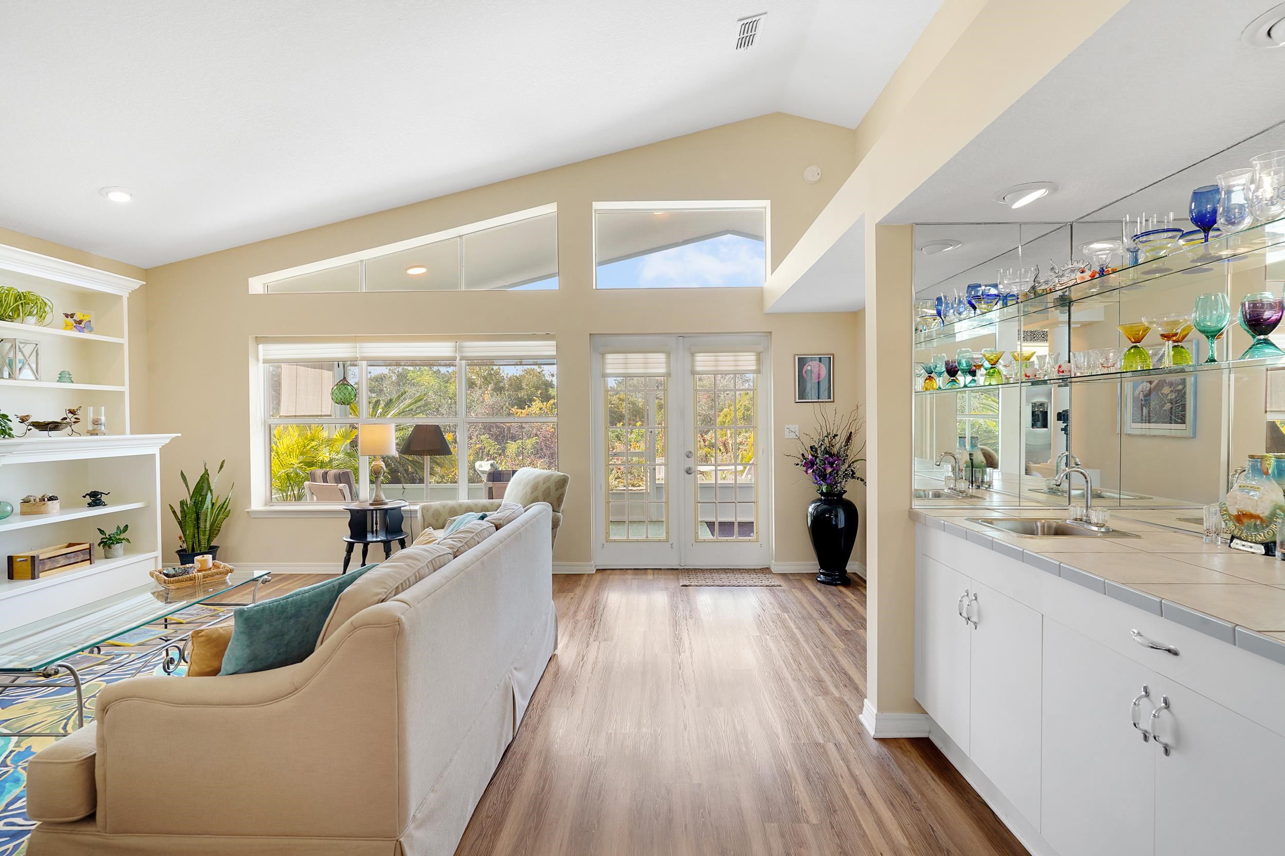 Image 21 of 42 For 101 Marsh Place North