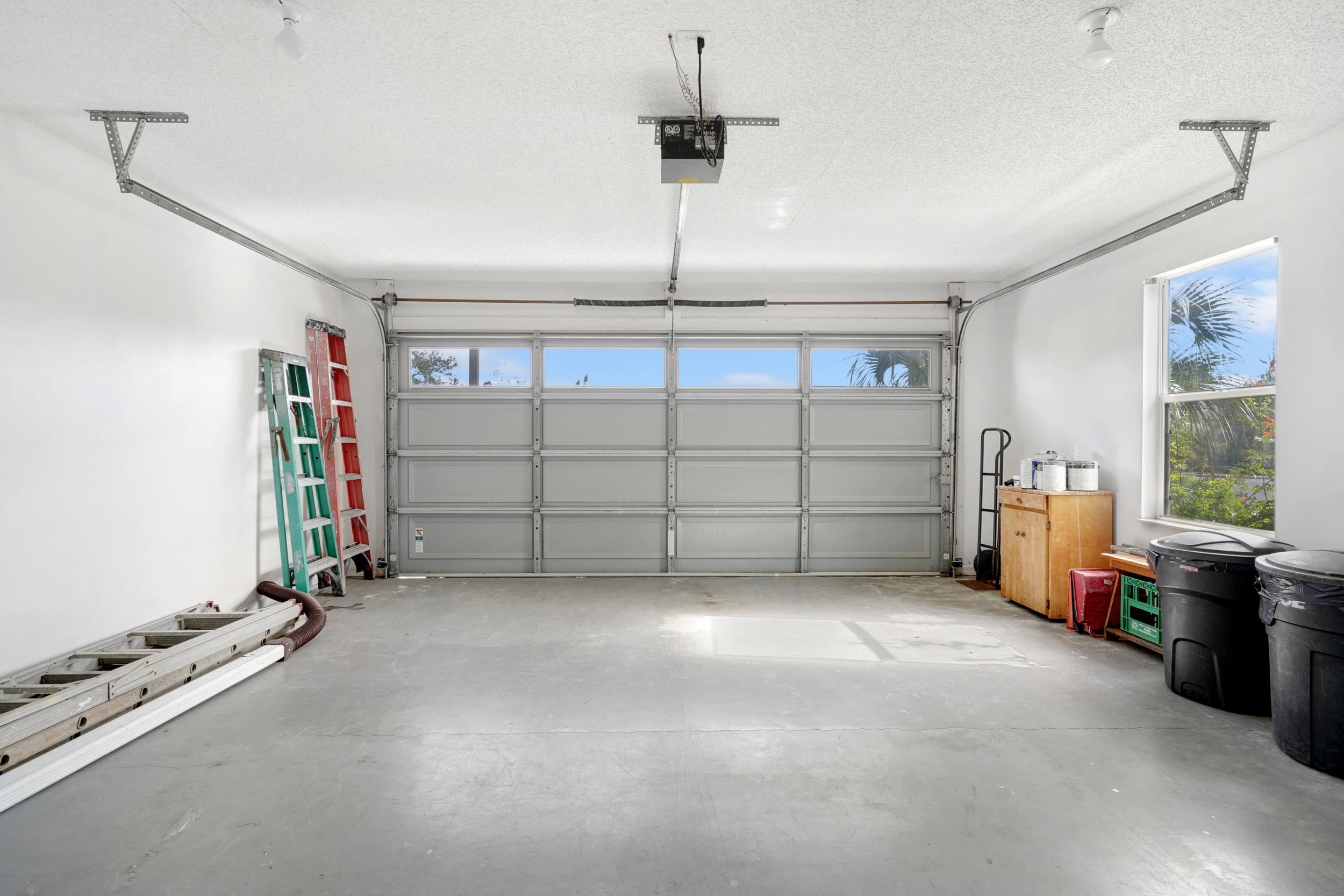 Image 36 of 42 For 101 Marsh Place North