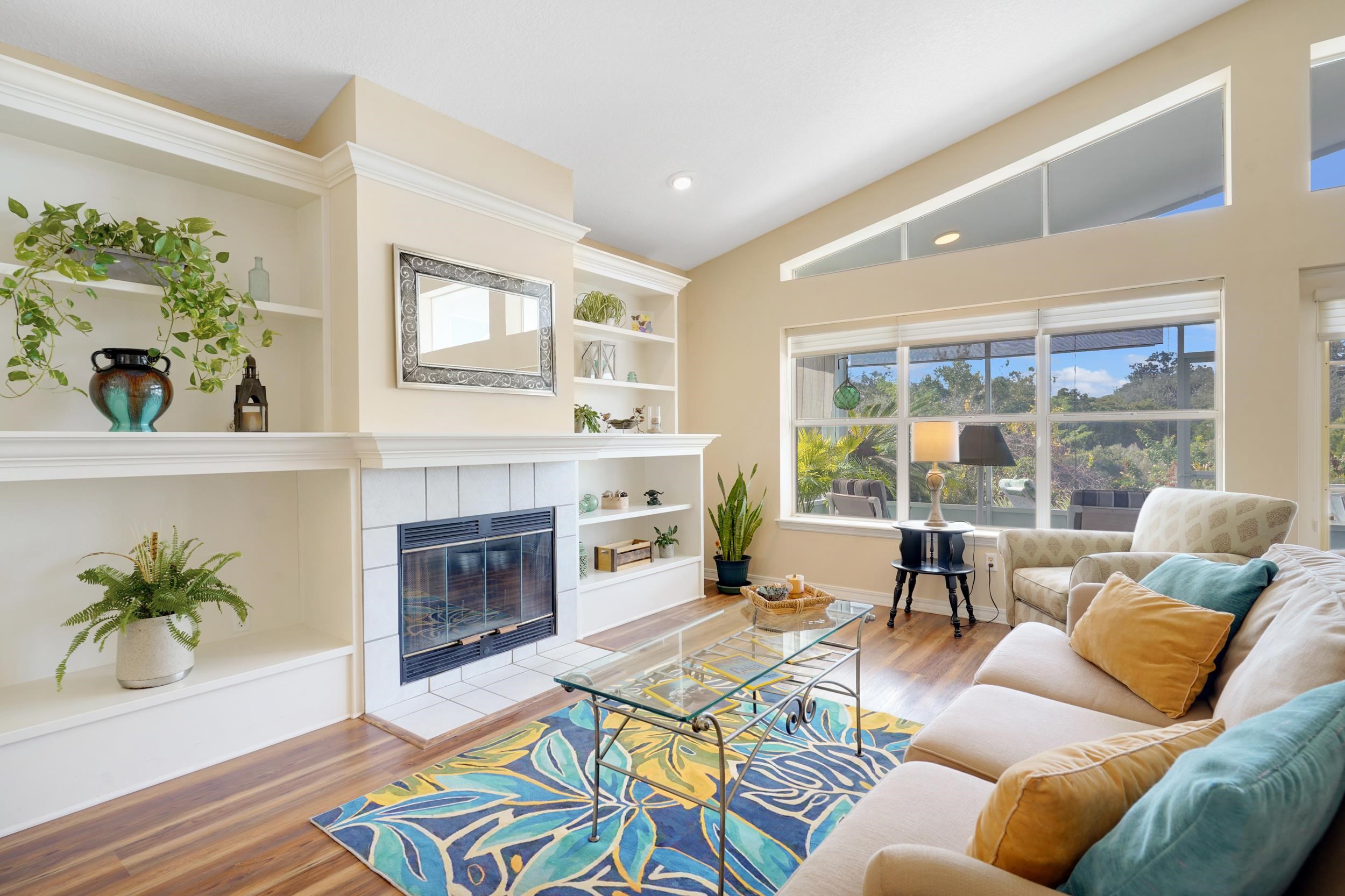 Image 4 of 42 For 101 Marsh Place North