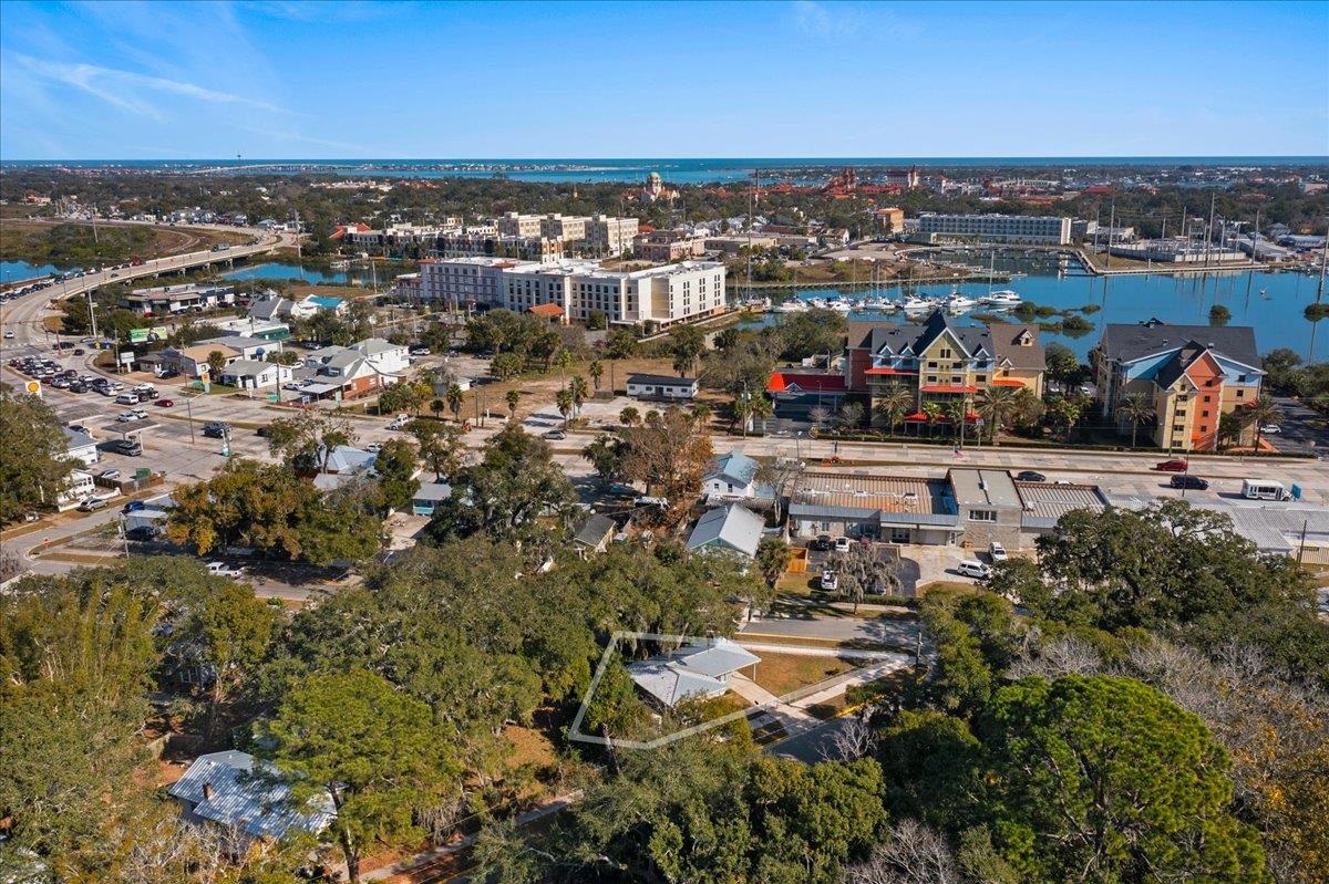 Image 25 of 35 For 33 Arenta St