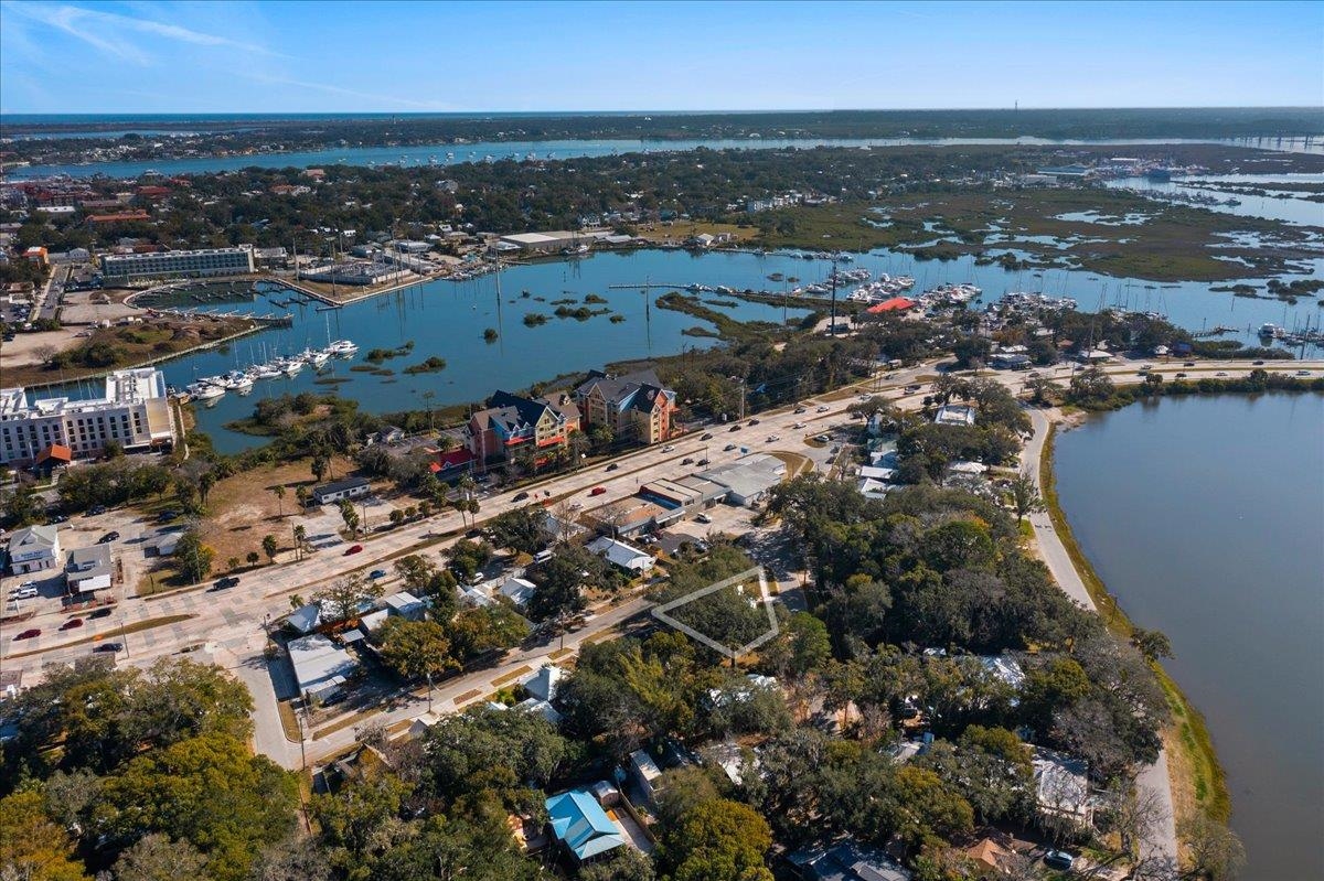 Image 27 of 35 For 33 Arenta St