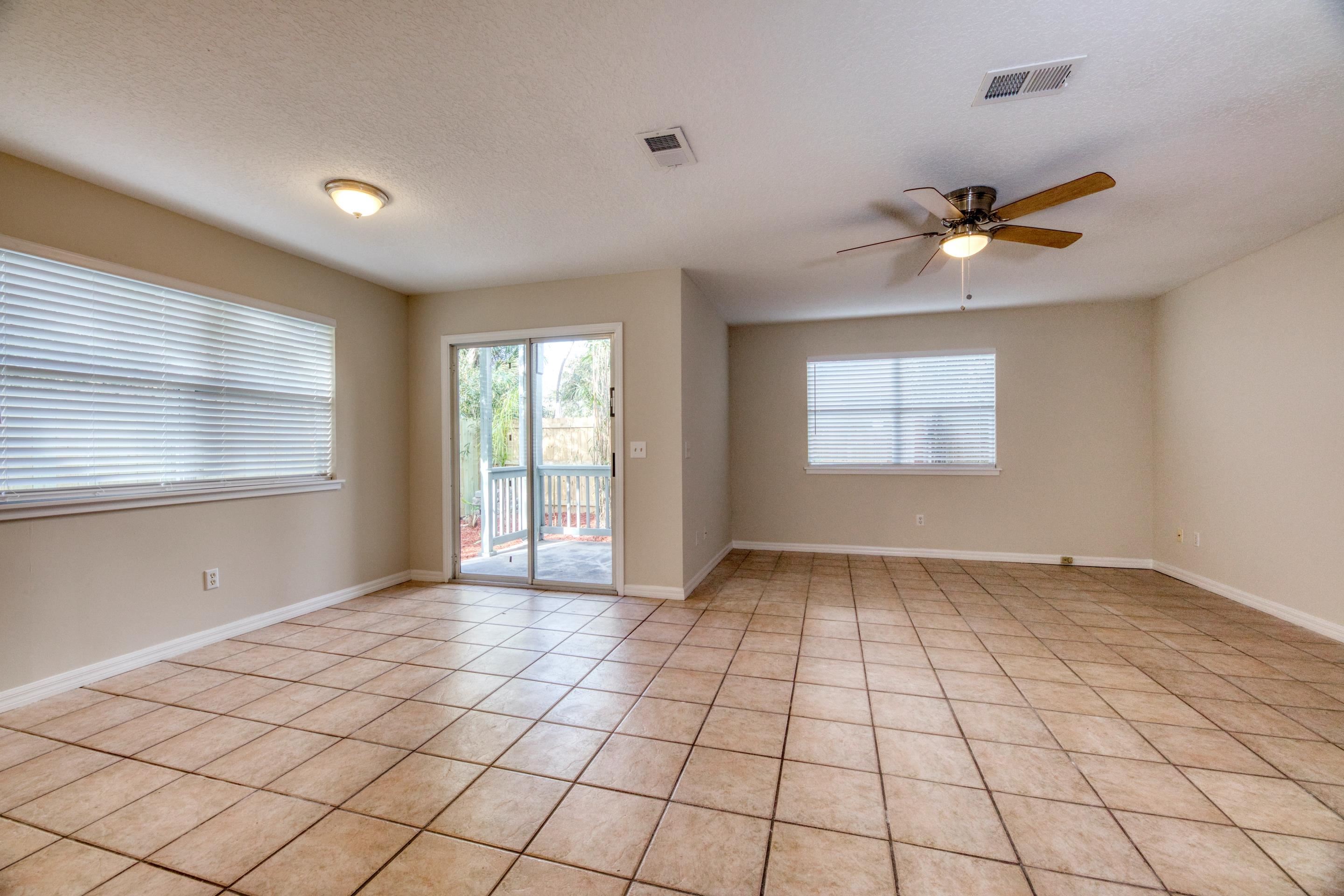 Image 35 of 68 For 203 E St  