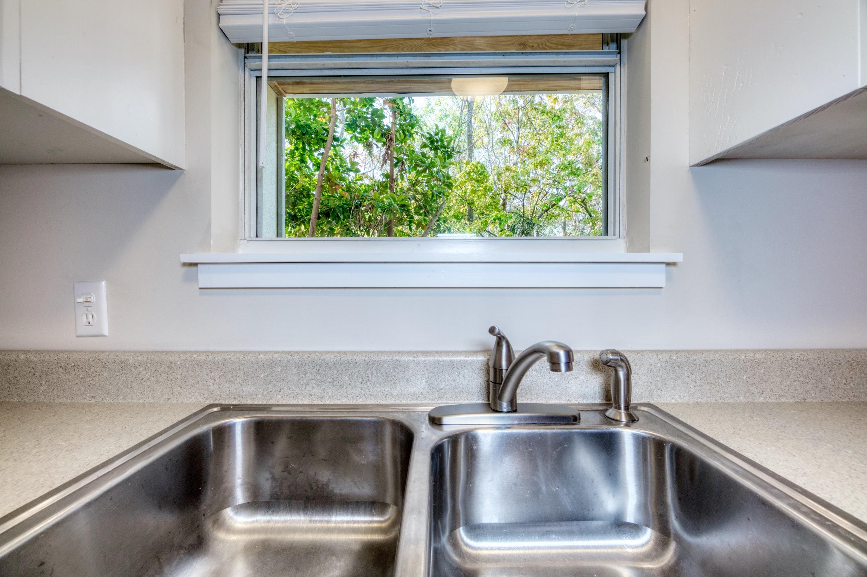 Image 41 of 68 For 203 E St  