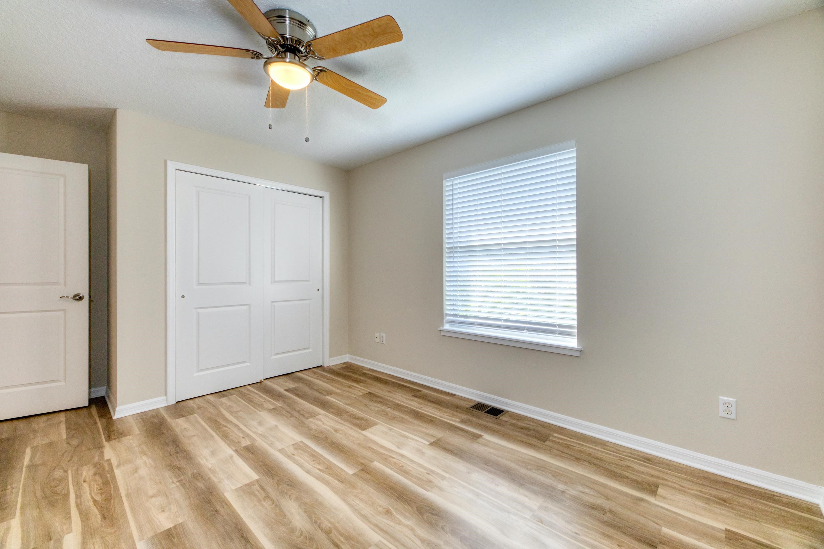 Image 43 of 68 For 203 E St  