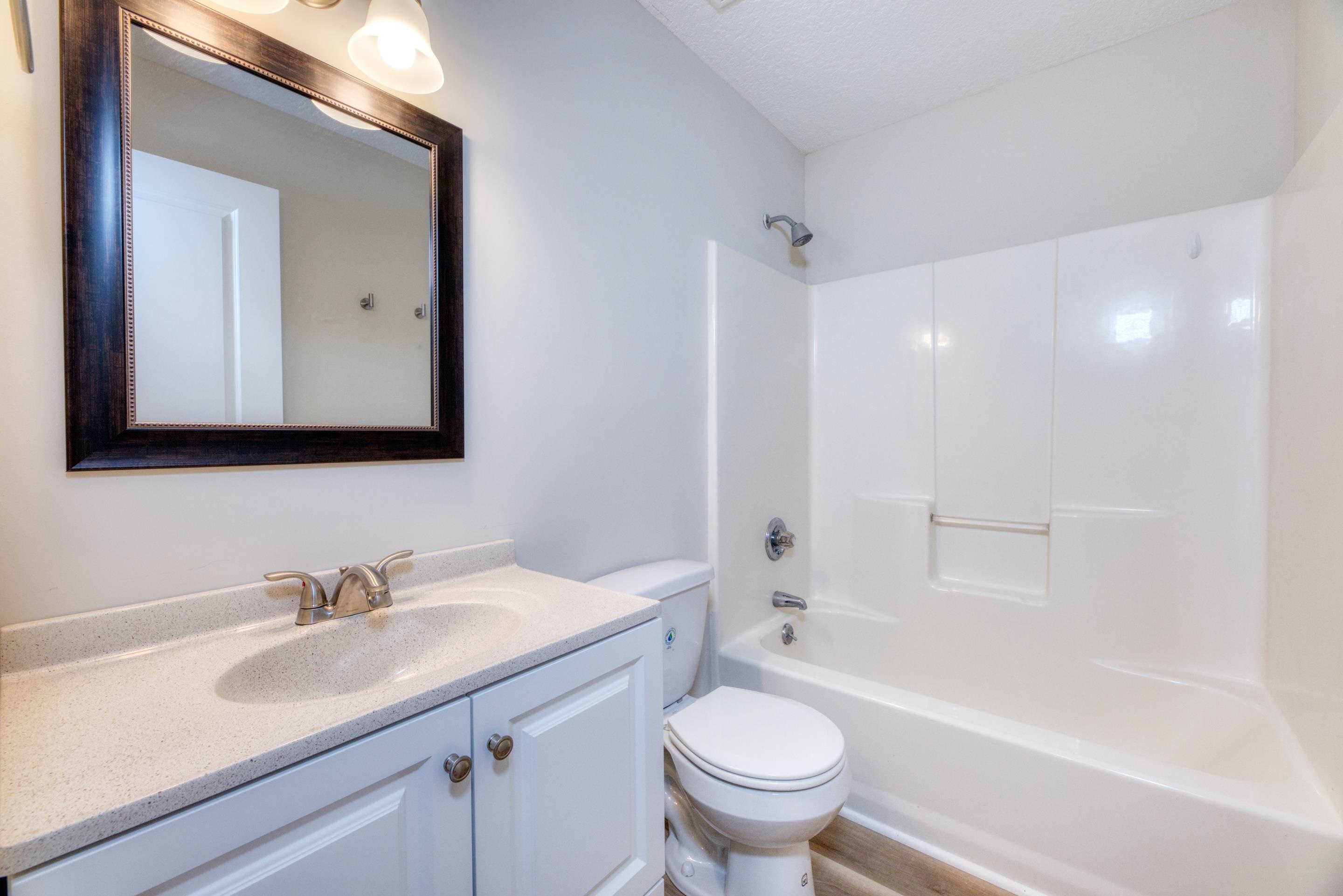 Image 53 of 68 For 203 E St  