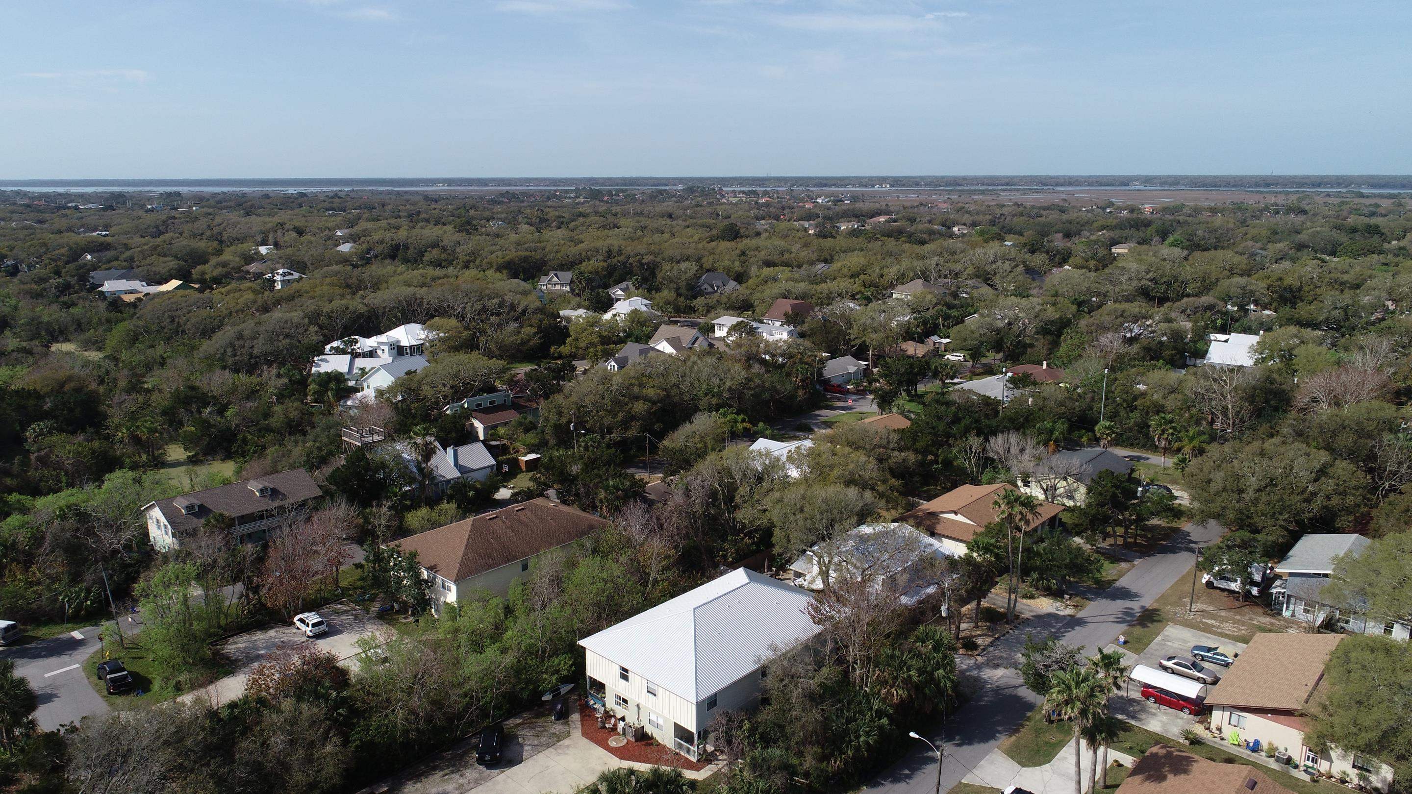 Image 62 of 68 For 203 E St  