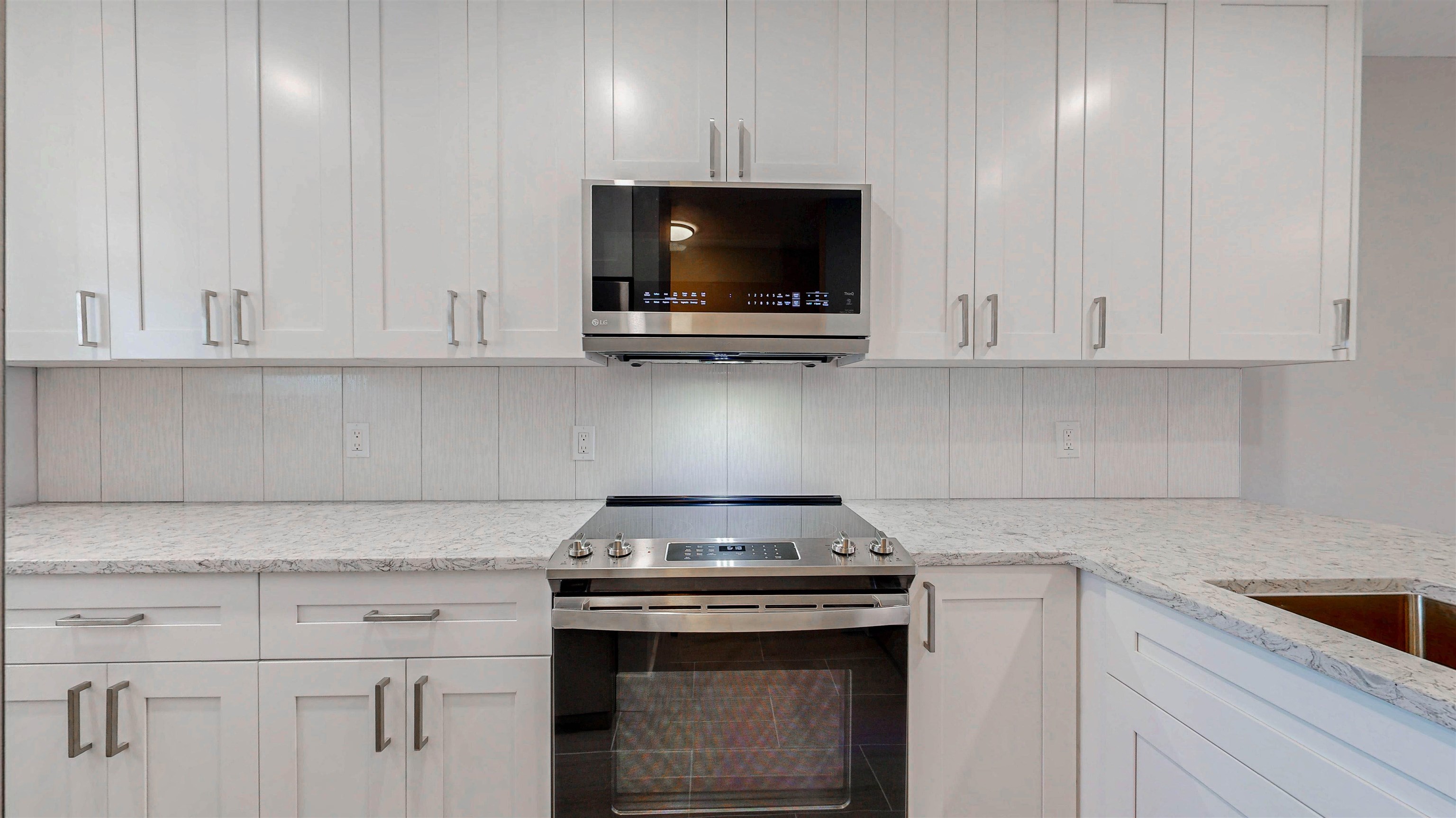 Image 19 of 47 For 650 Pope Rd. Unit 244 W 244