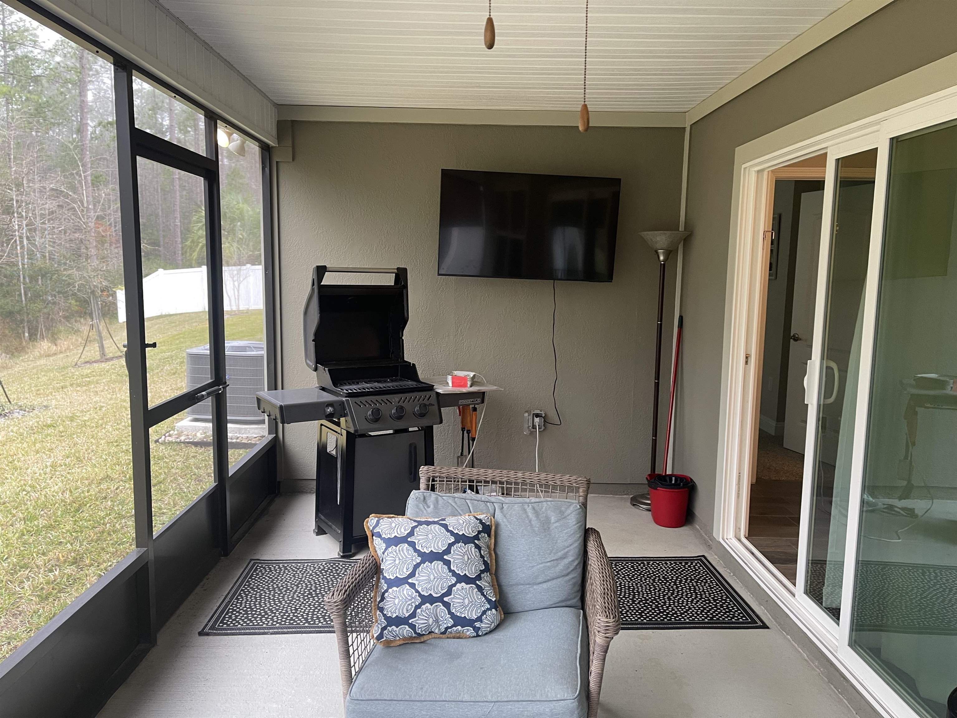 Image 15 of 42 For 28 Eagles Landing Ln