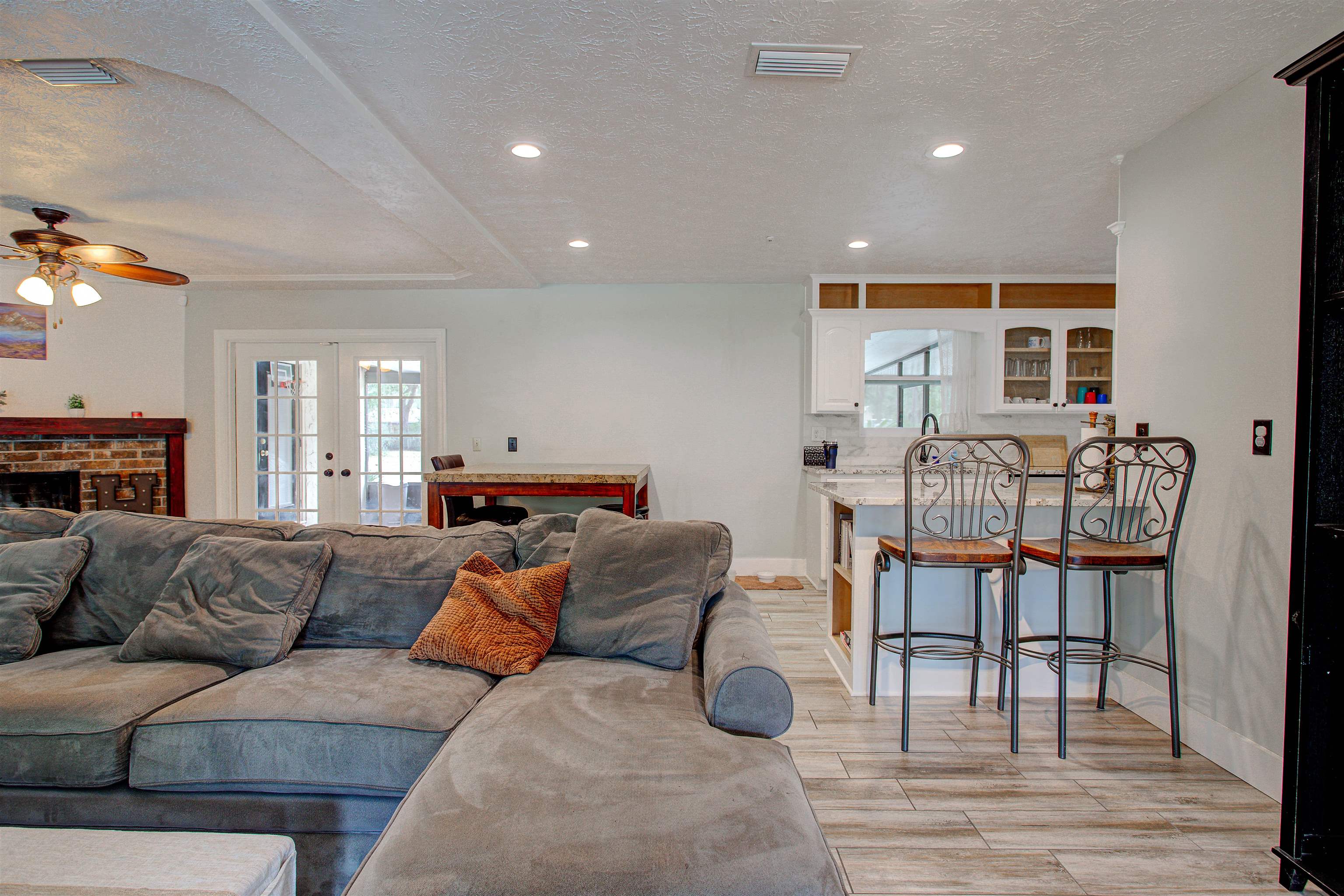 Image 39 of 89 For 4504 Wilderness Ln N