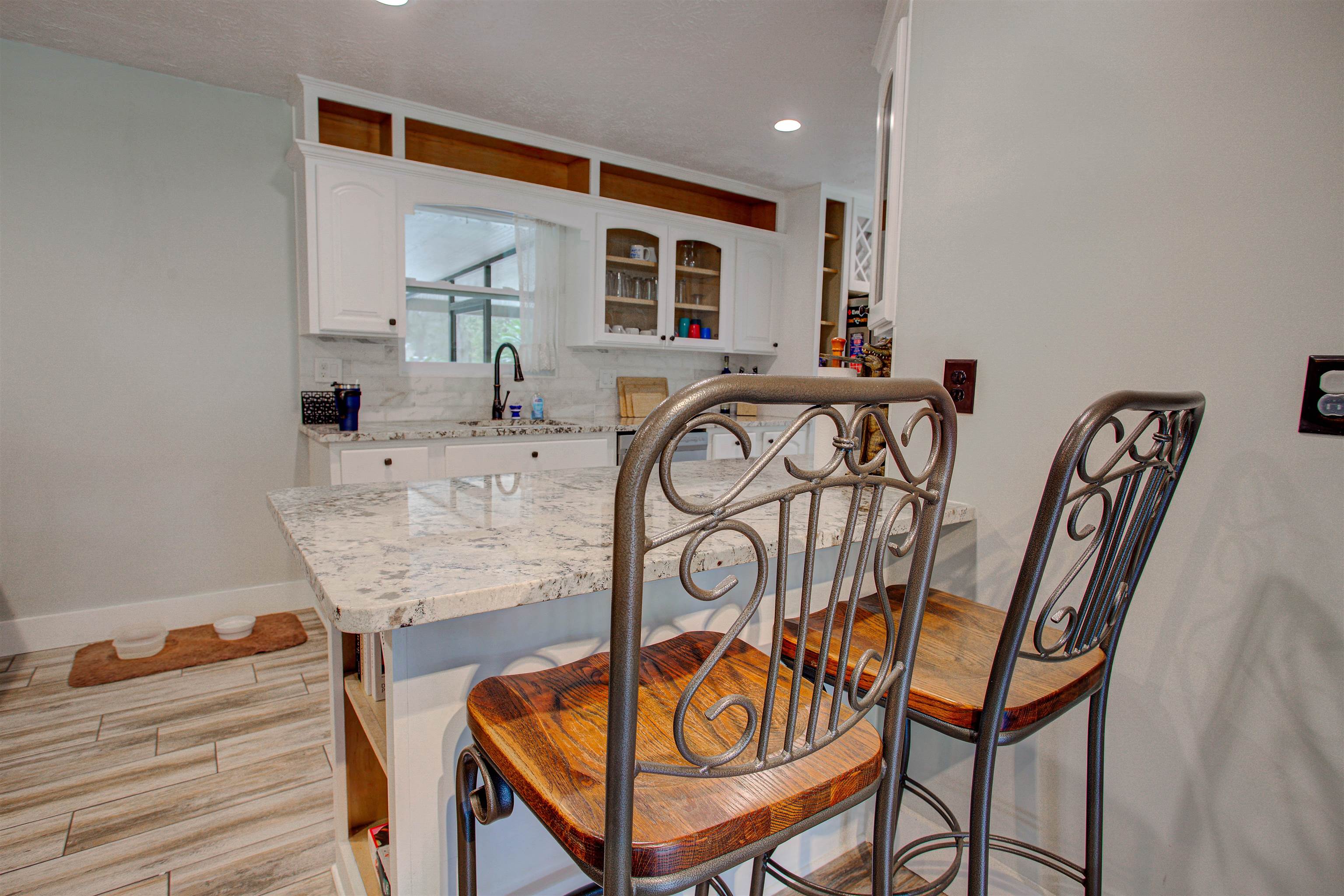 Image 40 of 89 For 4504 Wilderness Ln N