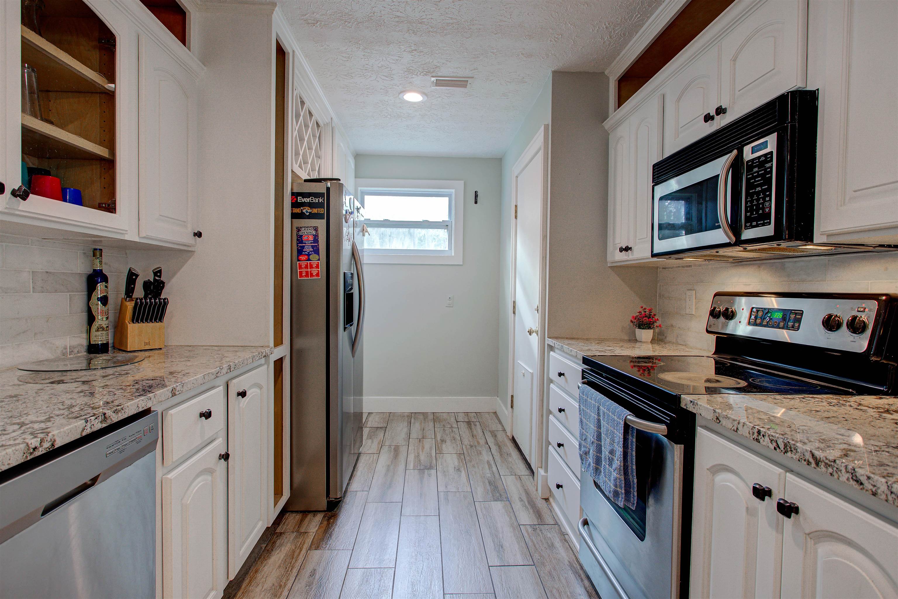 Image 45 of 89 For 4504 Wilderness Ln N