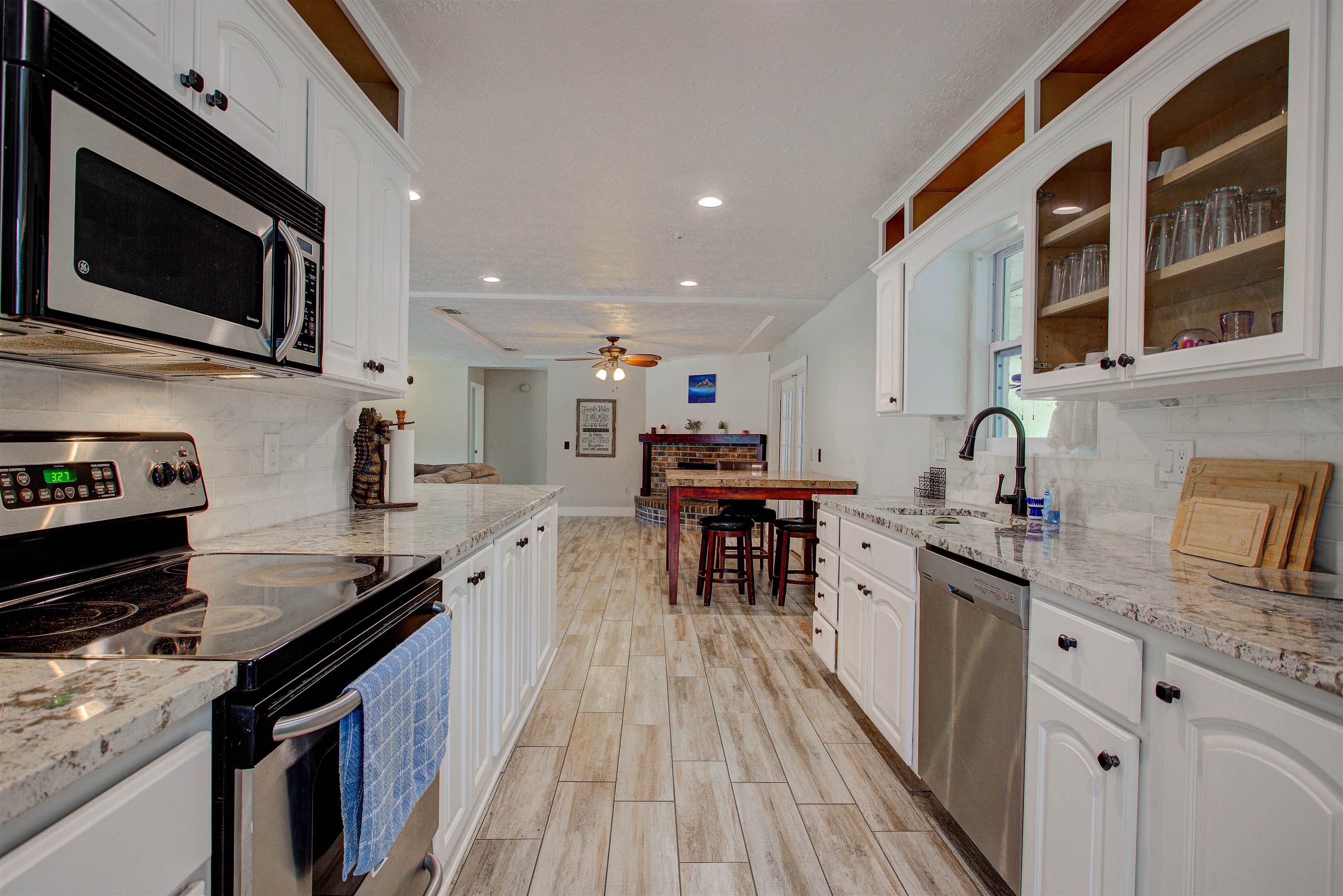 Image 48 of 89 For 4504 Wilderness Ln N