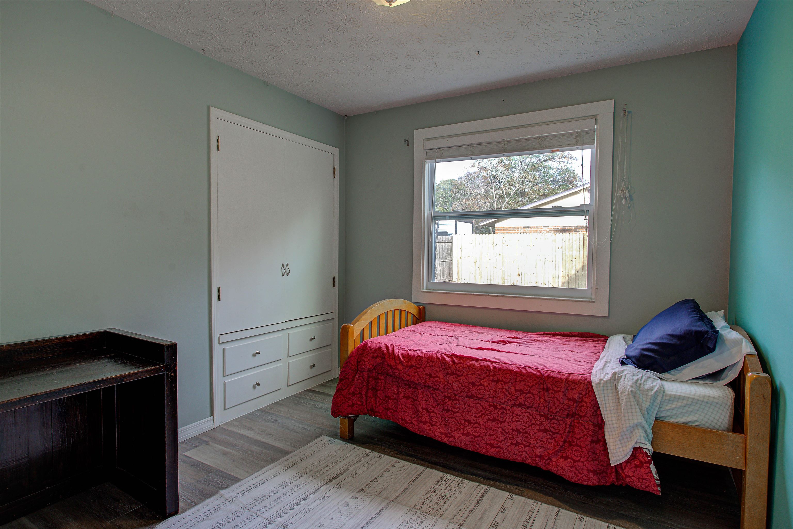 Image 55 of 89 For 4504 Wilderness Ln N