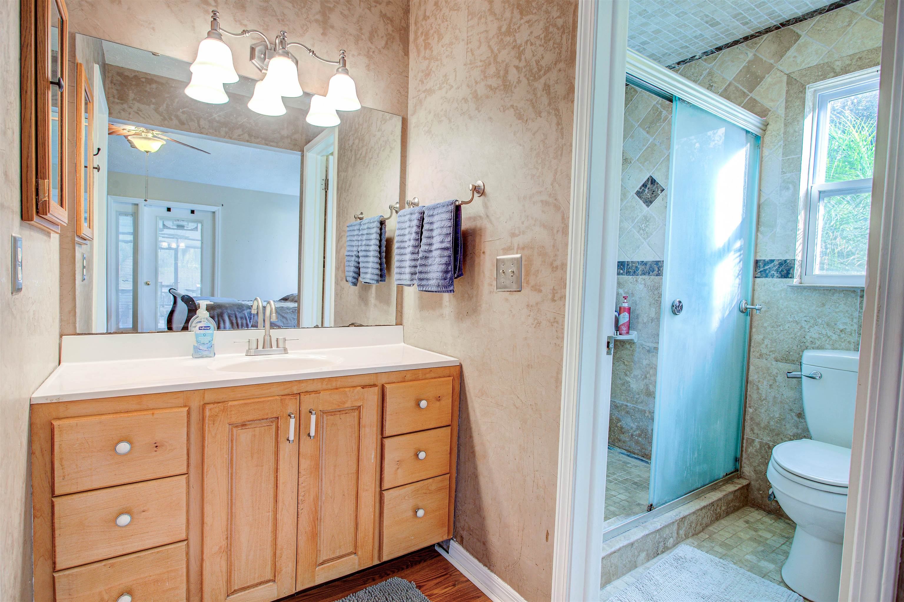 Image 69 of 89 For 4504 Wilderness Ln N