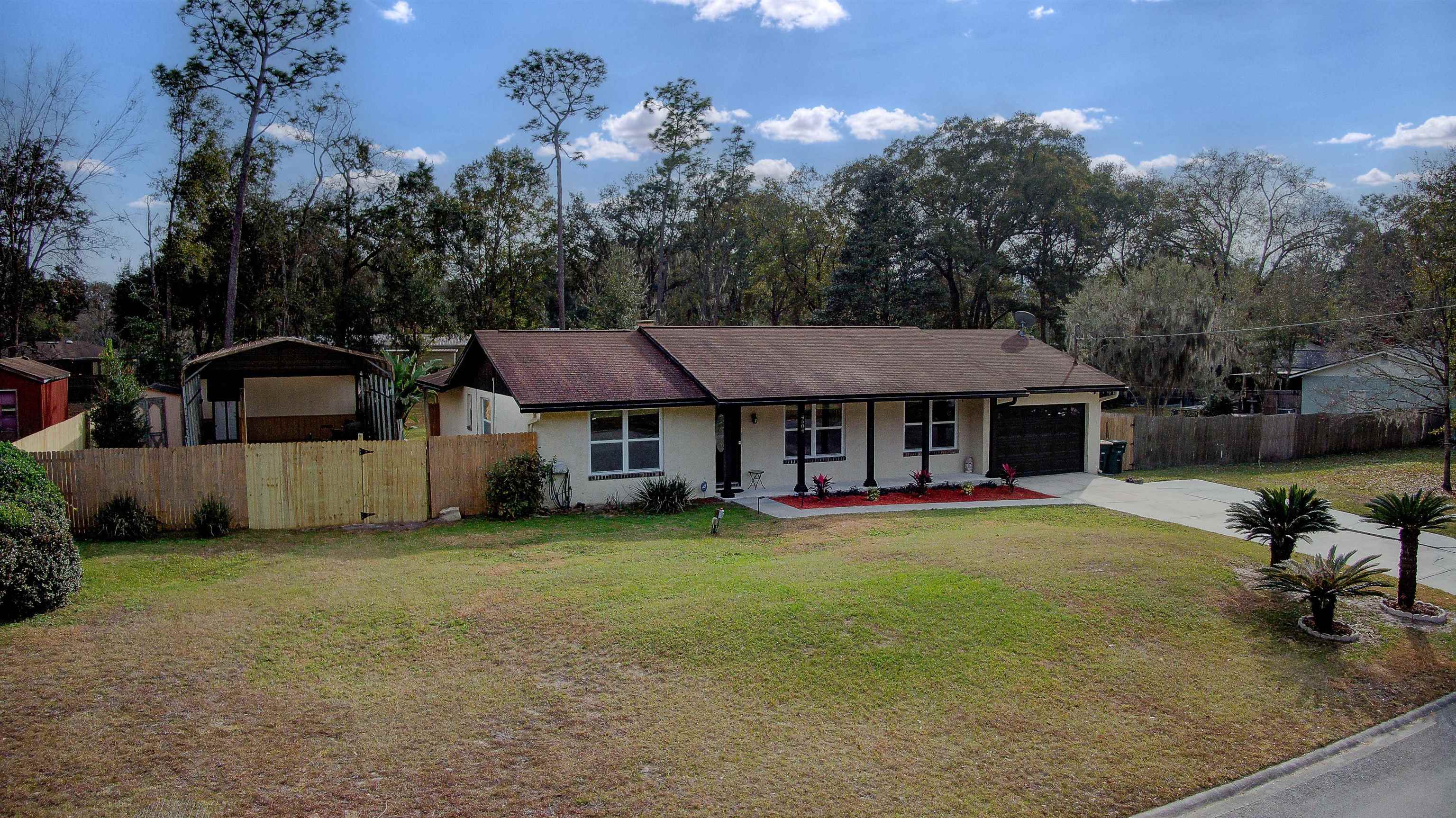 Image 9 of 89 For 4504 Wilderness Ln N