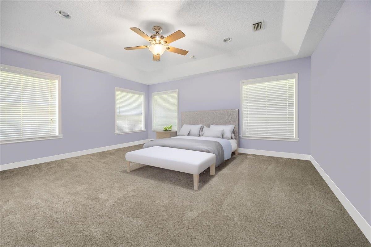 Image 18 of 33 For 2891 Bradford St.