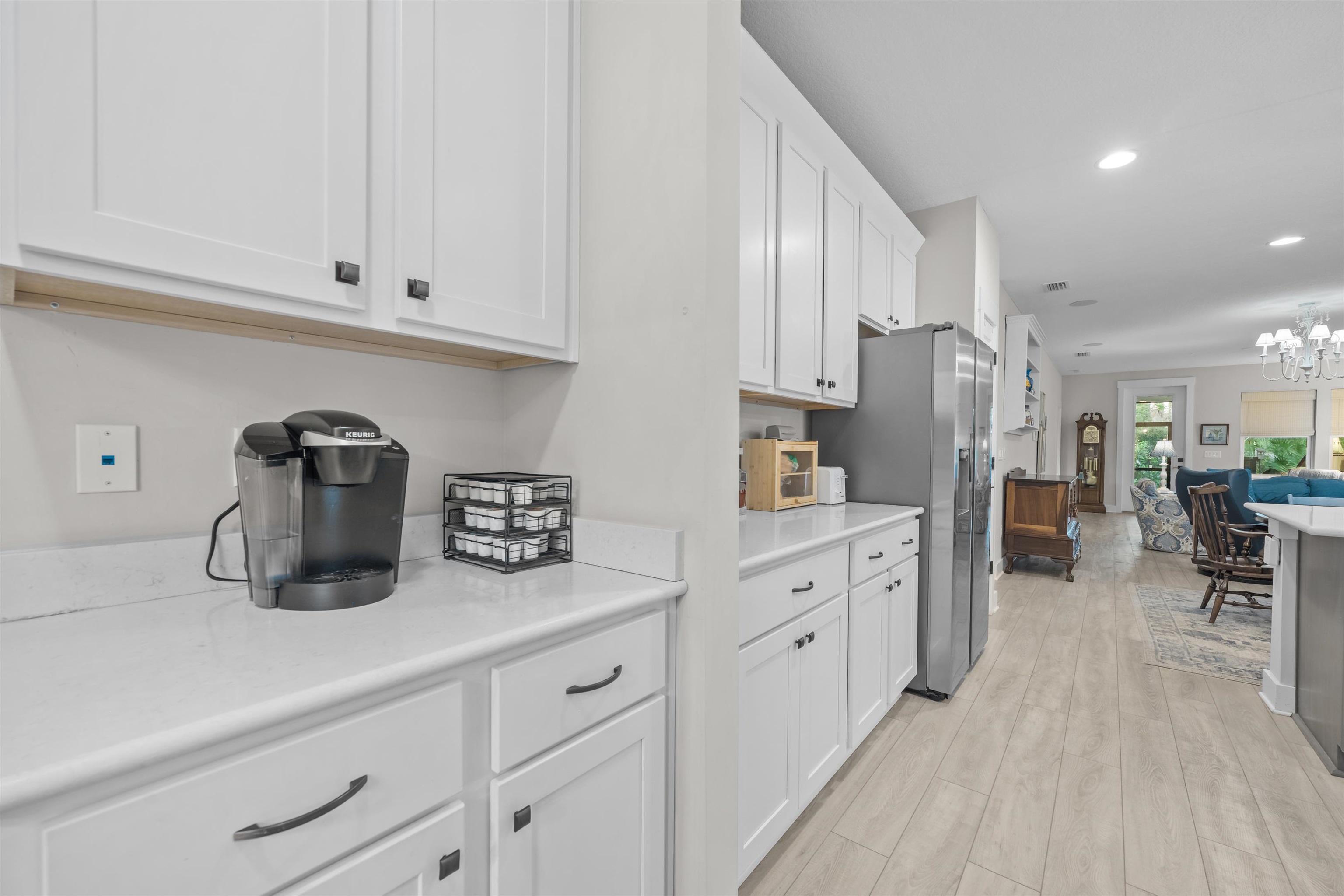 Image 7 of 47 For 276 Bella Dr