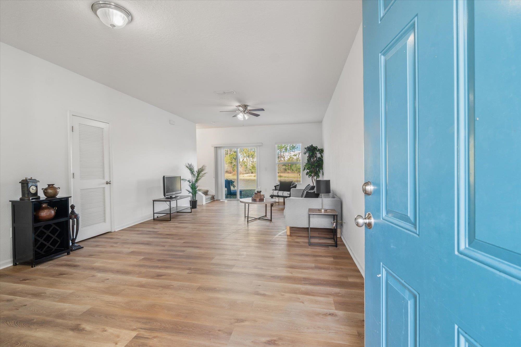 Image 11 of 42 For 93 Whitland Way