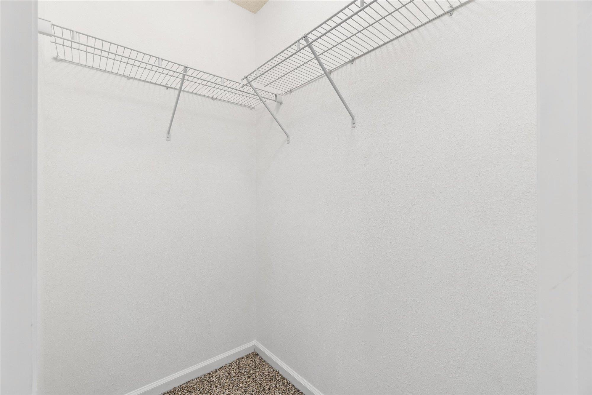 Image 21 of 42 For 93 Whitland Way