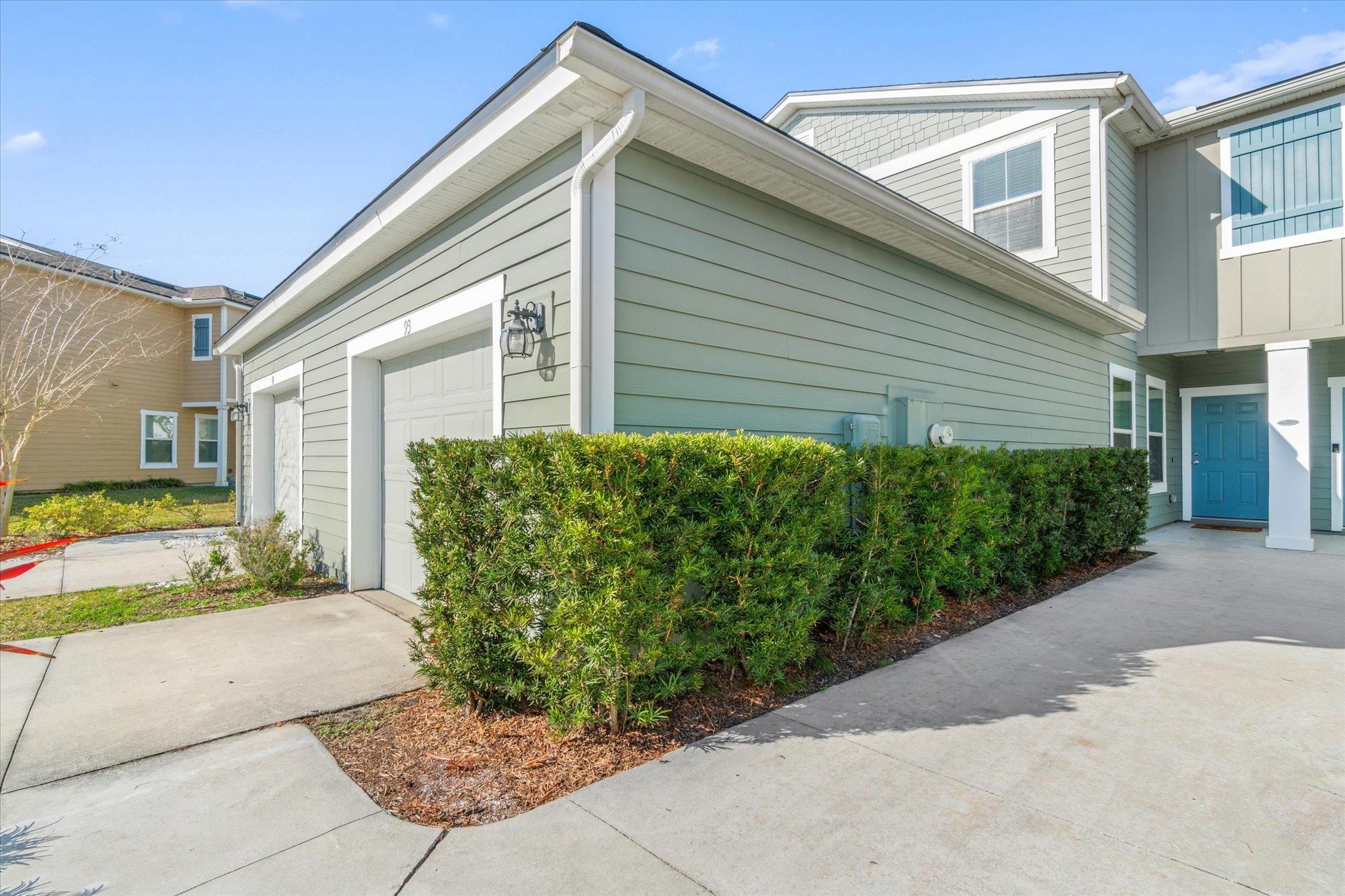 Image 28 of 42 For 93 Whitland Way