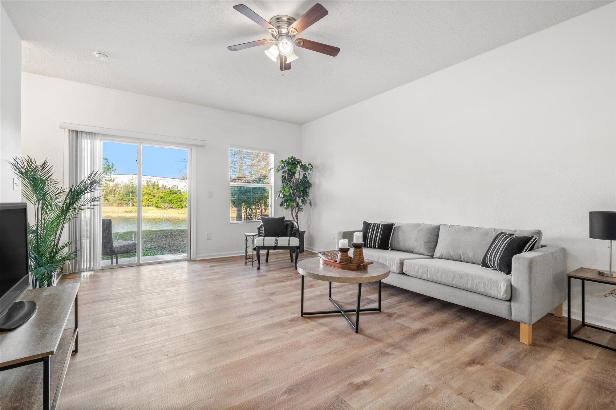 Image 4 of 42 For 93 Whitland Way