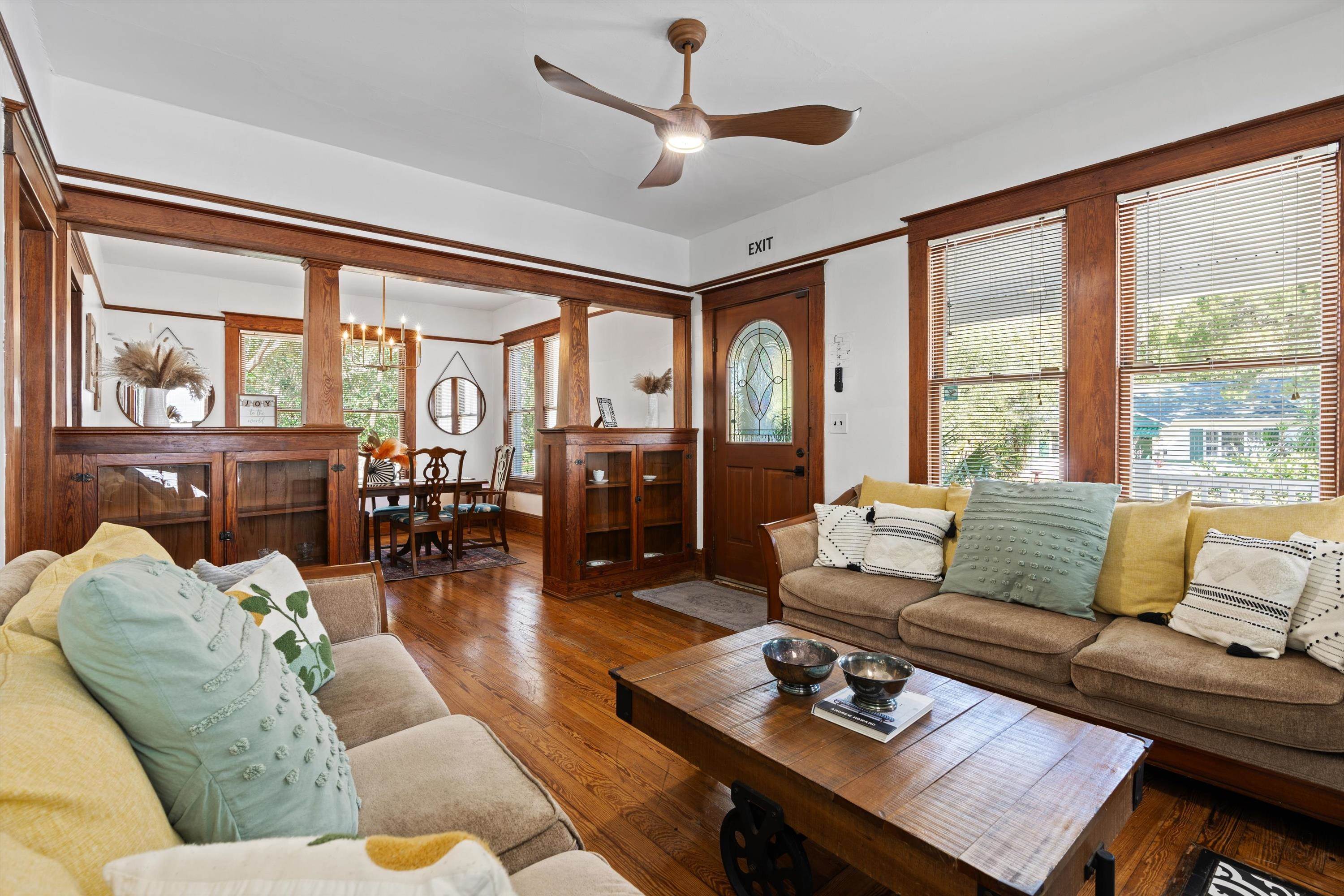 Image 9 of 37 For 33 Cincinnati Ave.