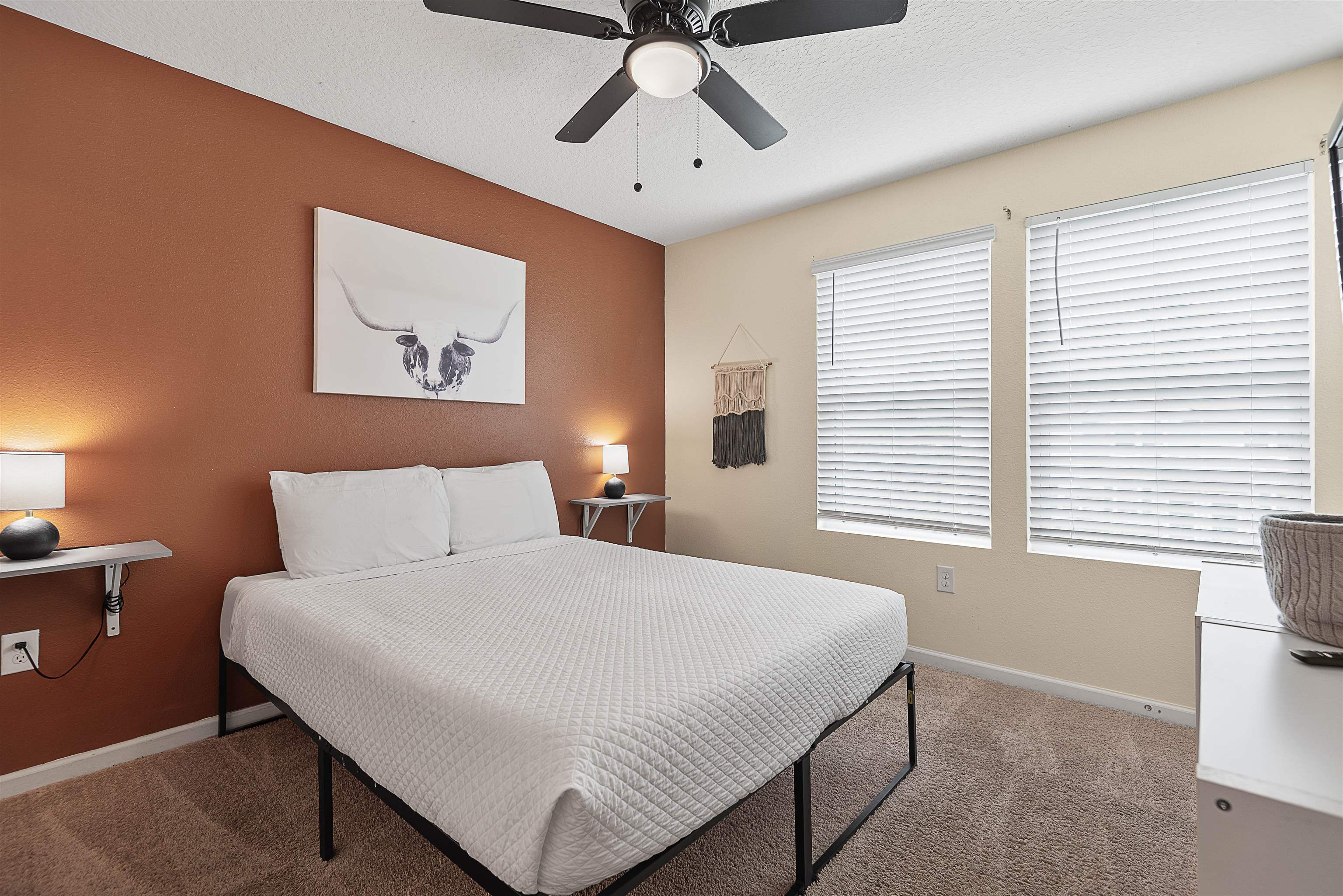 Image 10 of 37 For 877 Rotary Road