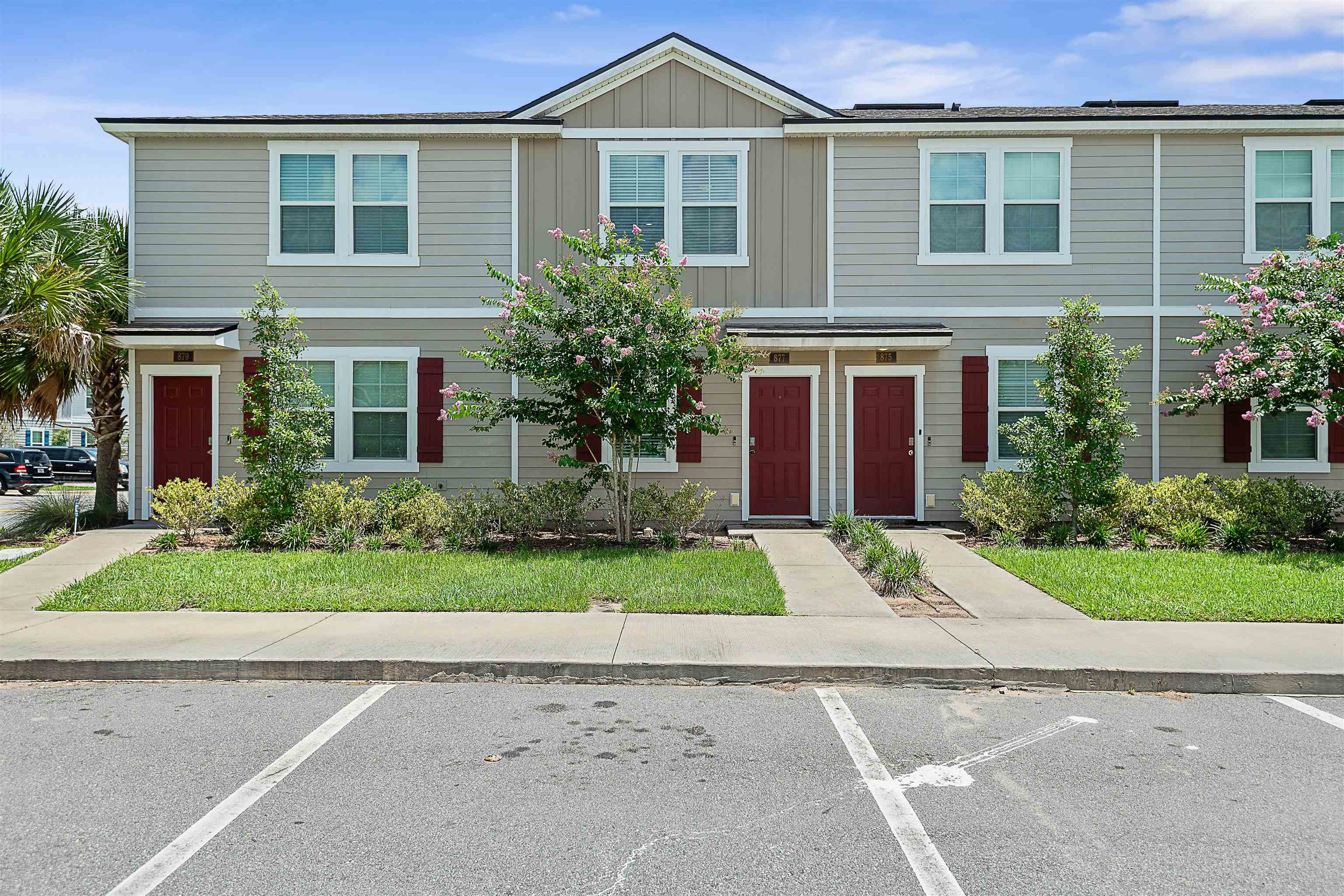 Image 19 of 37 For 877 Rotary Road