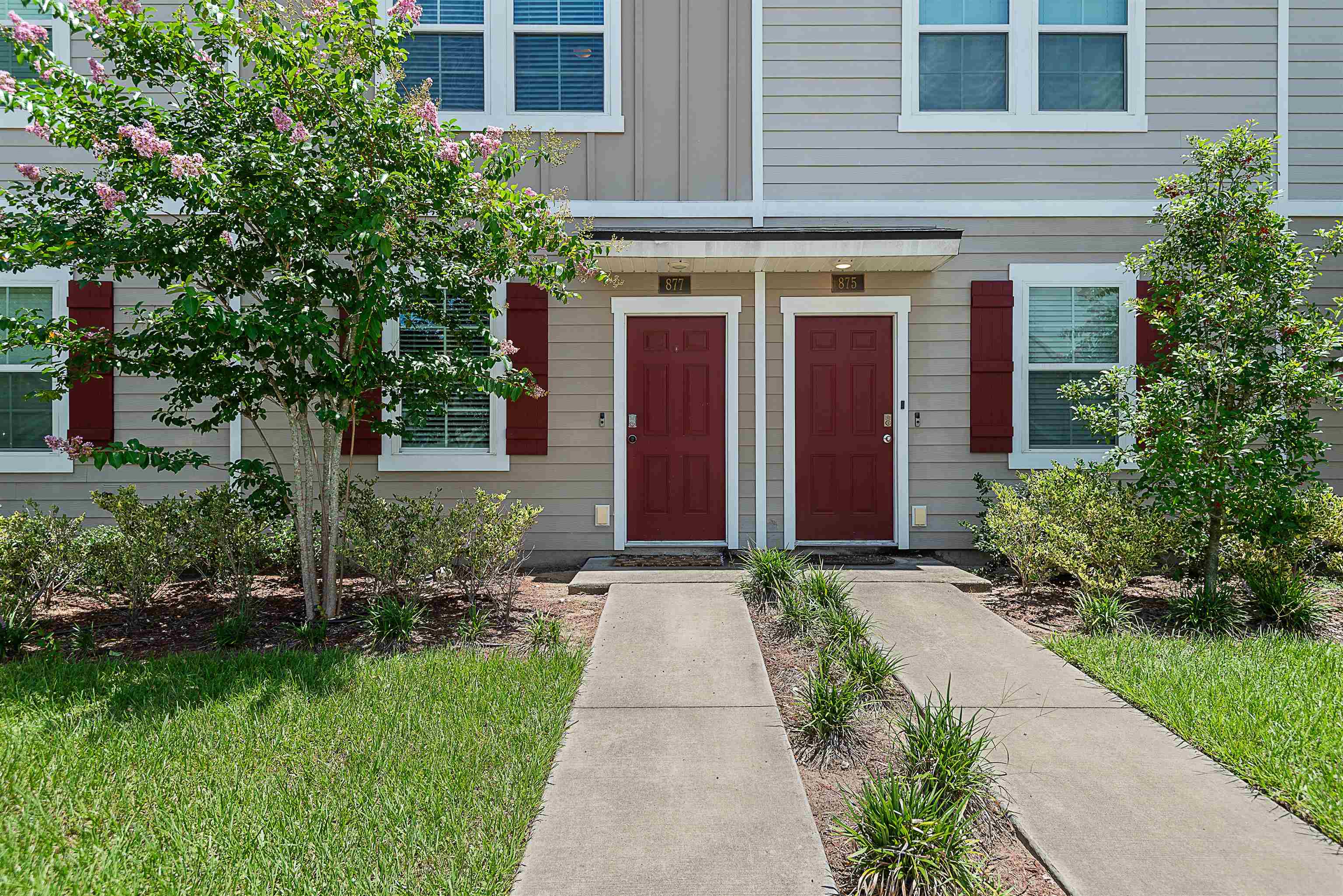 Image 23 of 37 For 877 Rotary Road