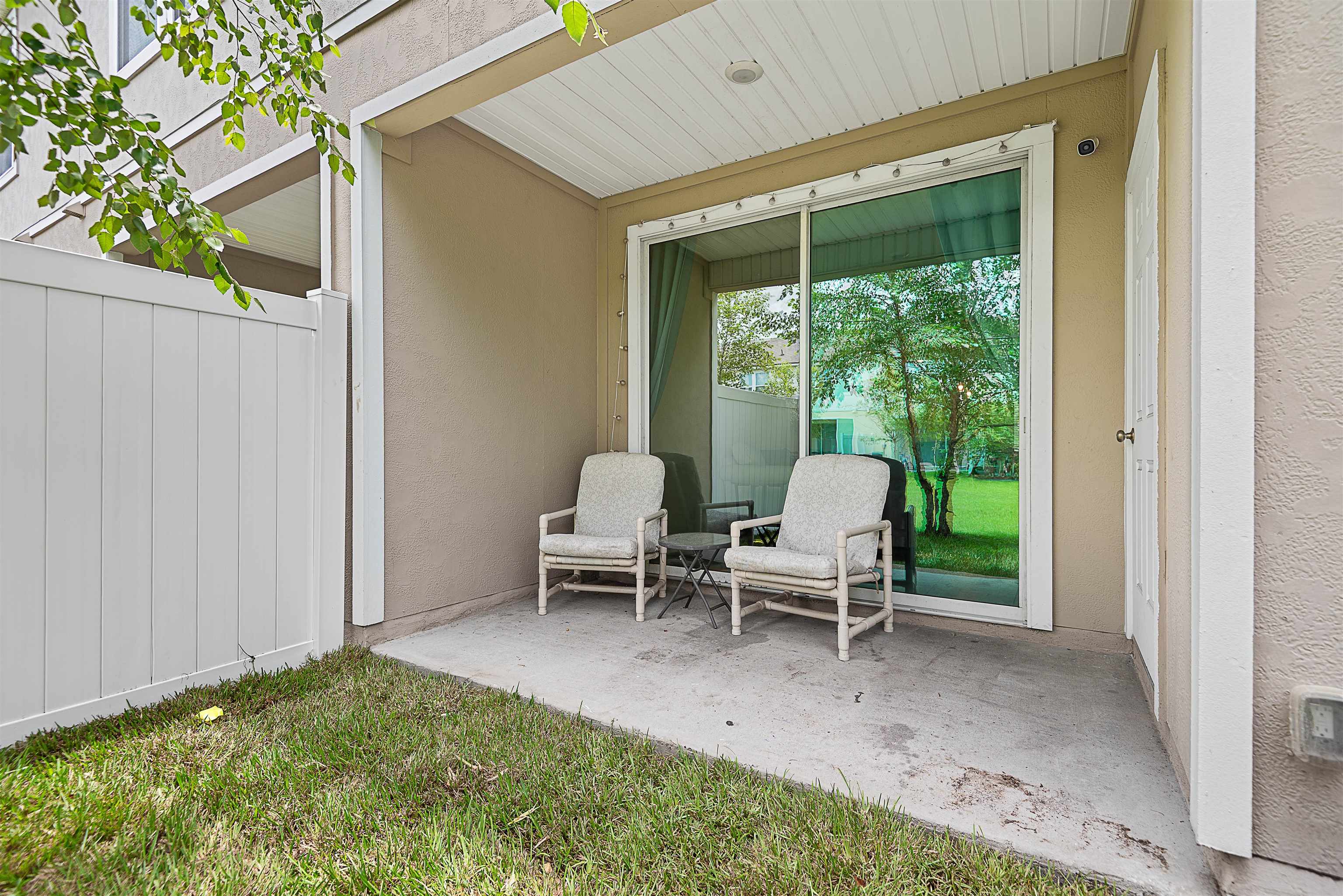 Image 34 of 37 For 877 Rotary Road