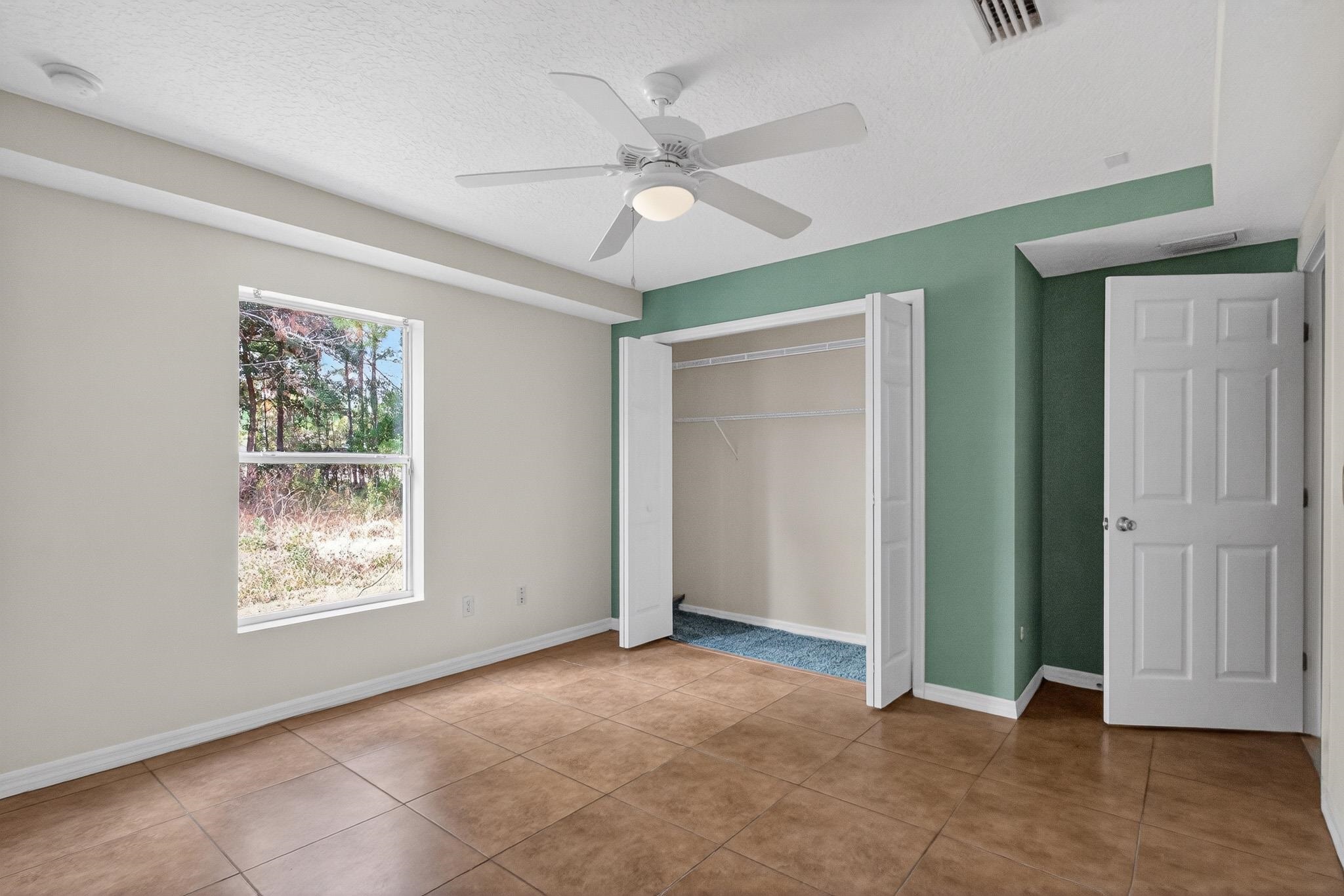 Image 36 of 50 For 18 Lewiston Ct