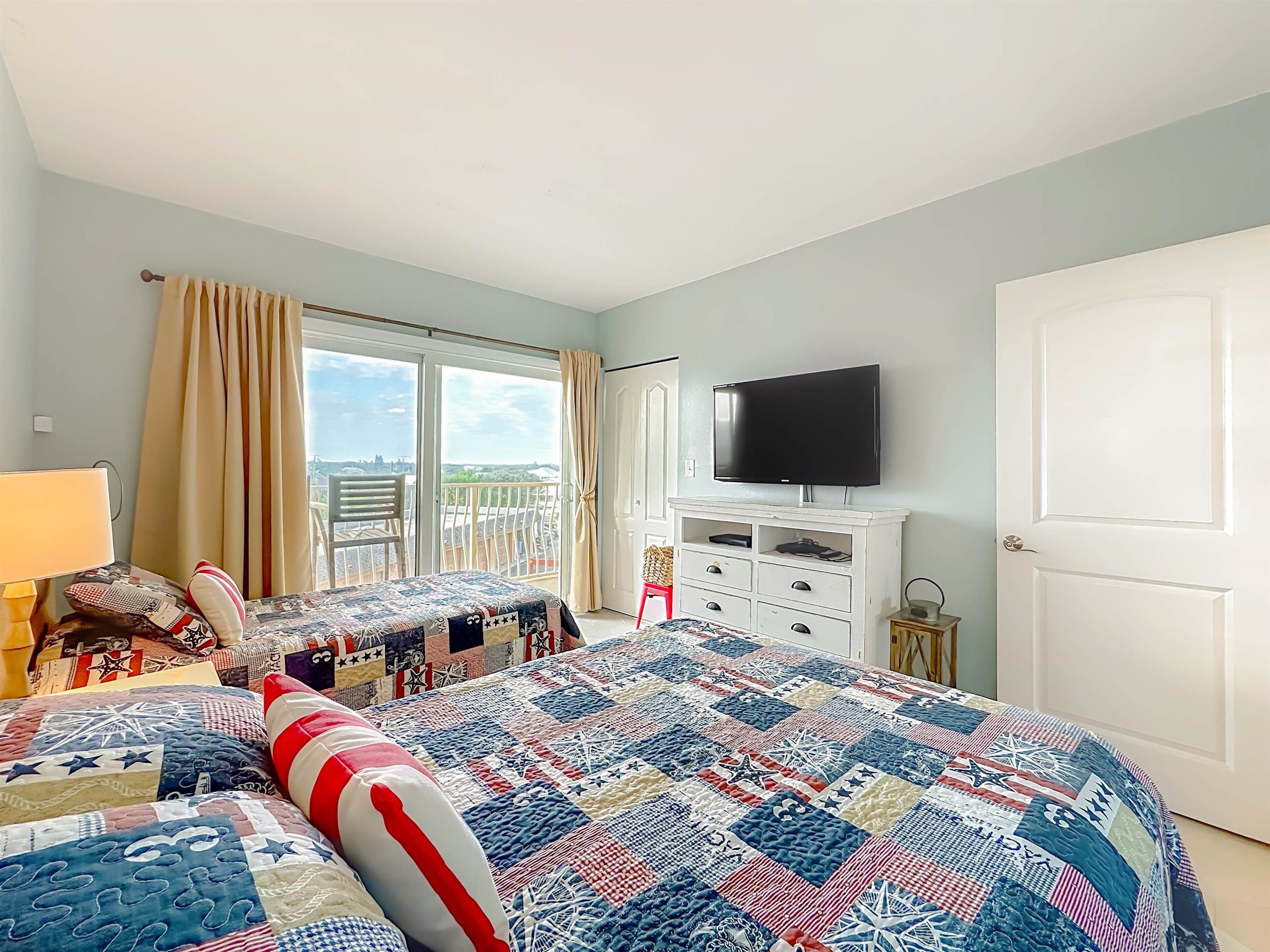 Image 18 of 35 For 5930 A1a South Unit 9e