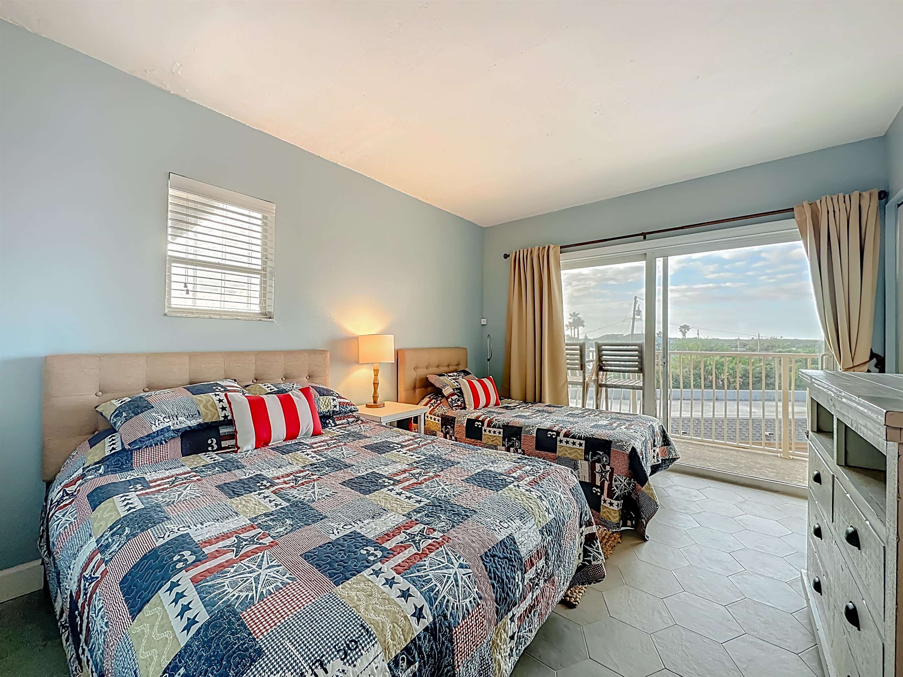 Image 19 of 35 For 5930 A1a South Unit 9e