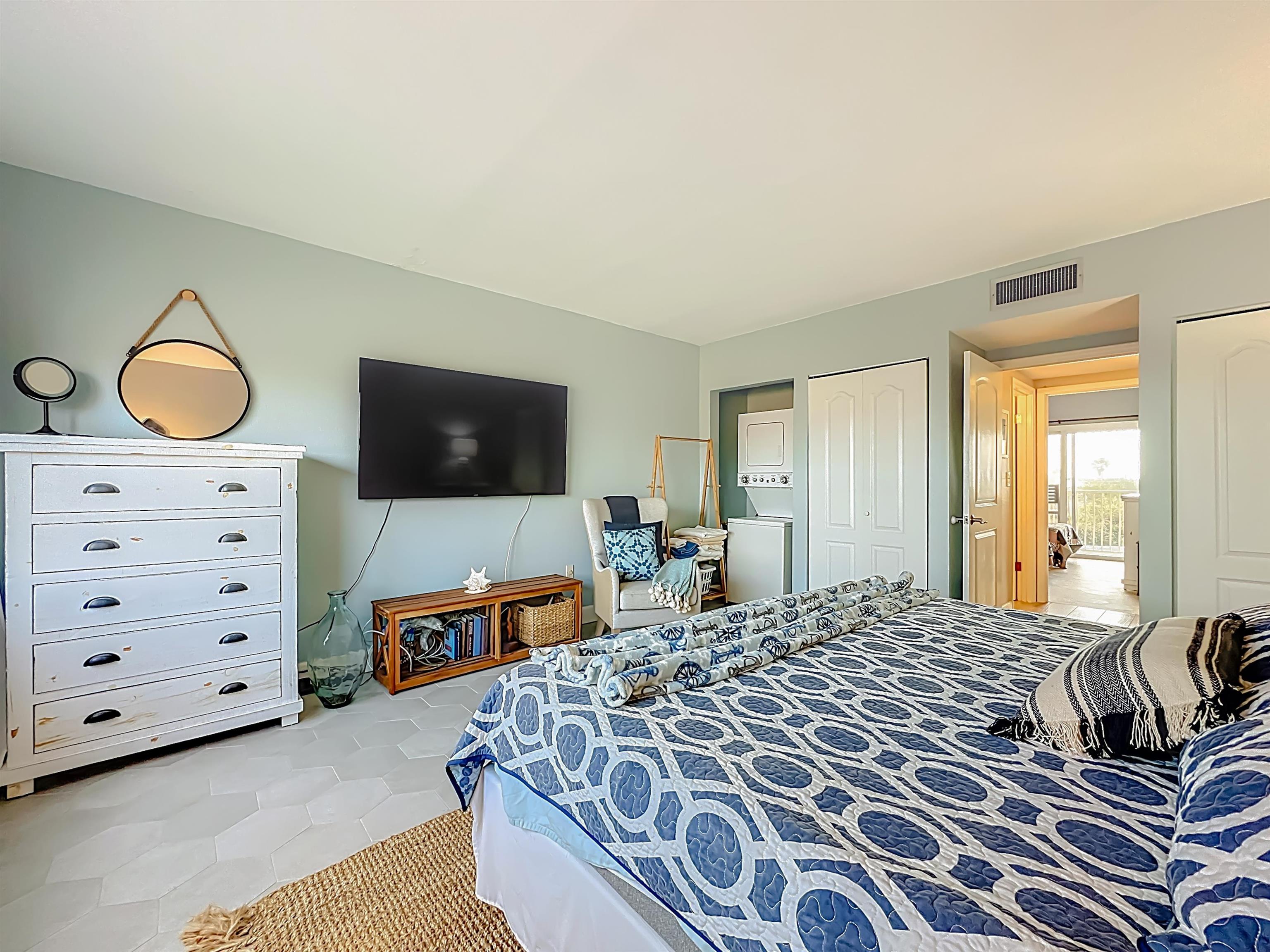 Image 25 of 35 For 5930 A1a South Unit 9e