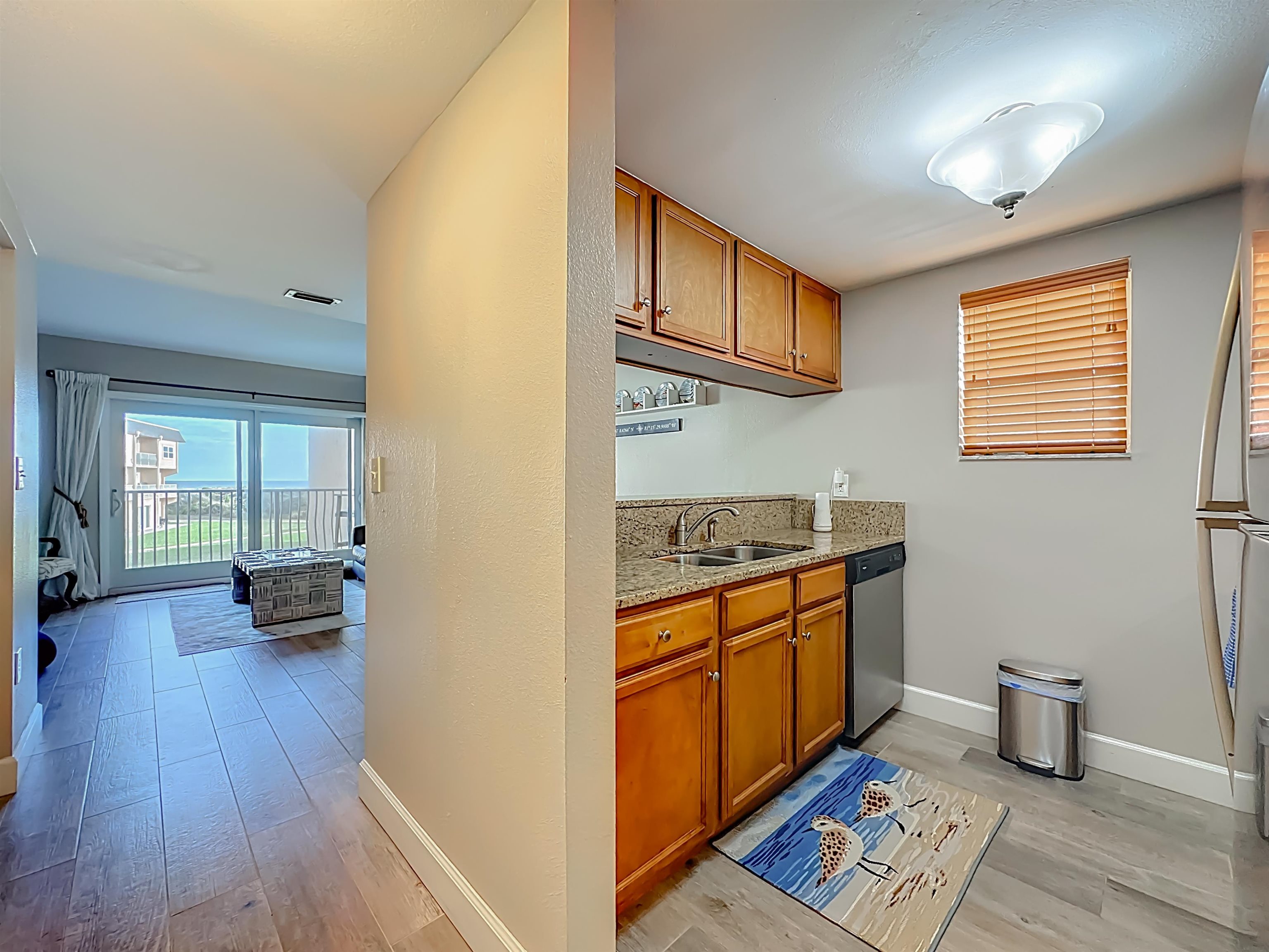 Image 8 of 35 For 5930 A1a South Unit 9e