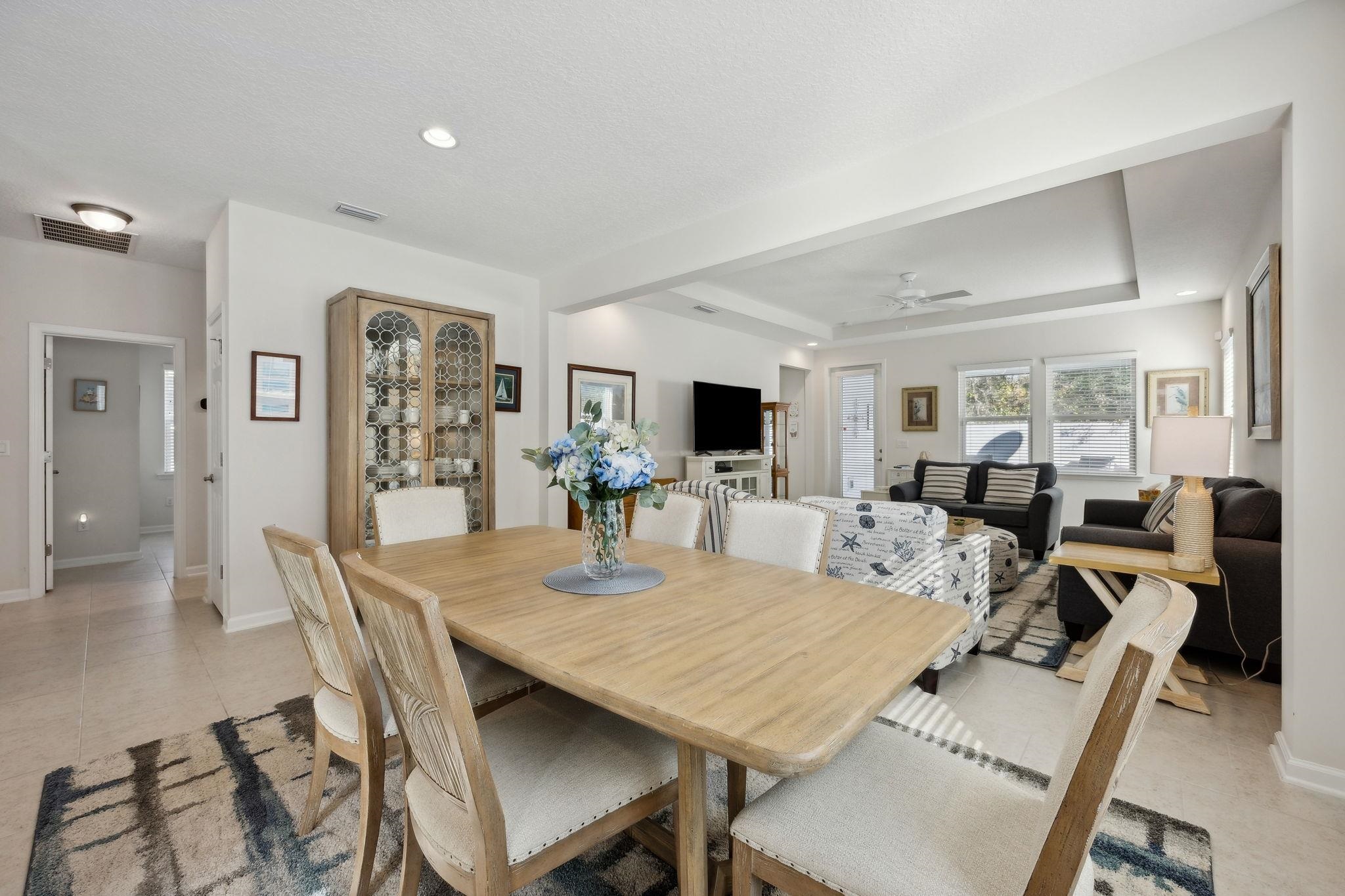 Image 16 of 53 For 244 Caretta Cir