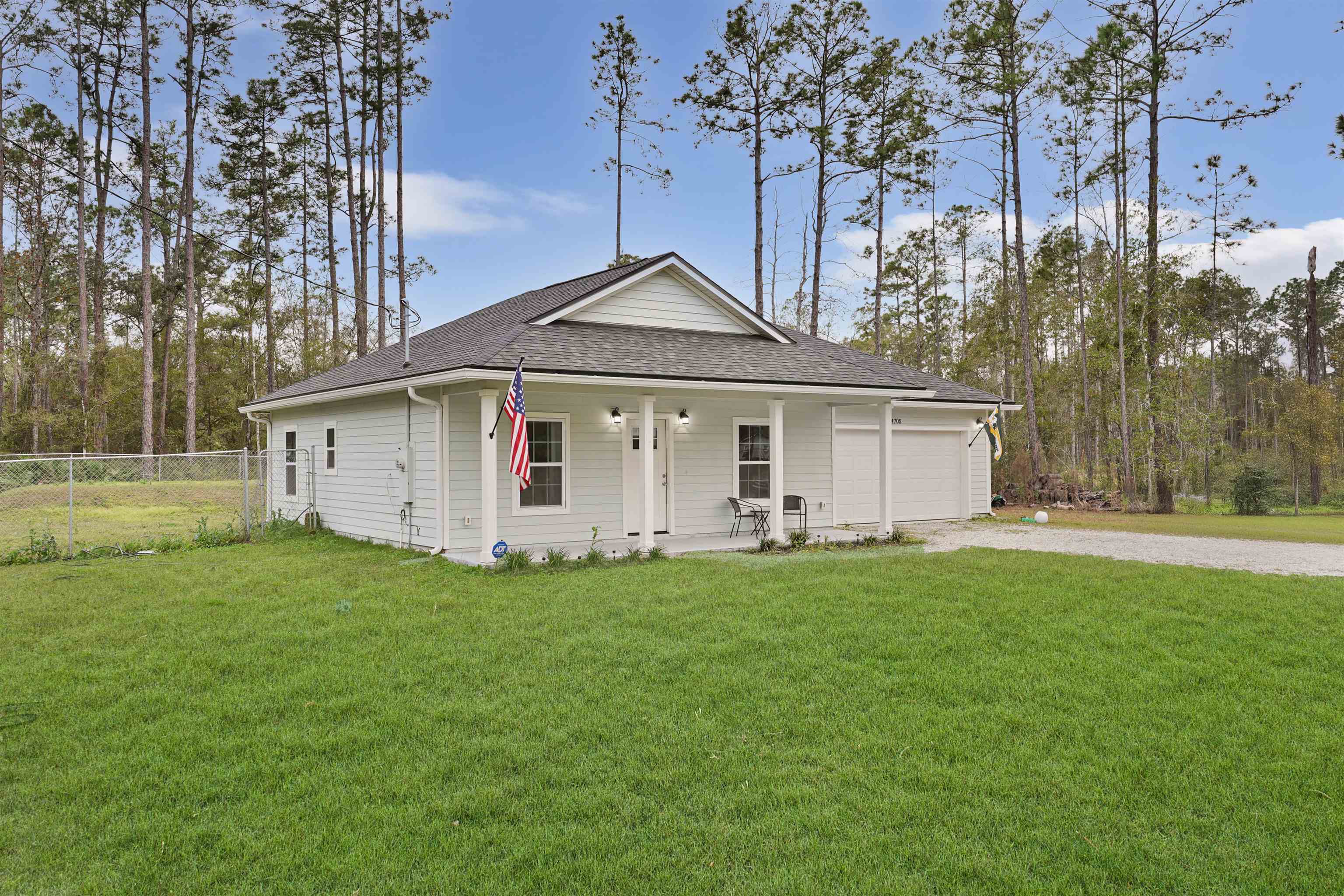 Image 5 of 29 For 4705 Melanie St