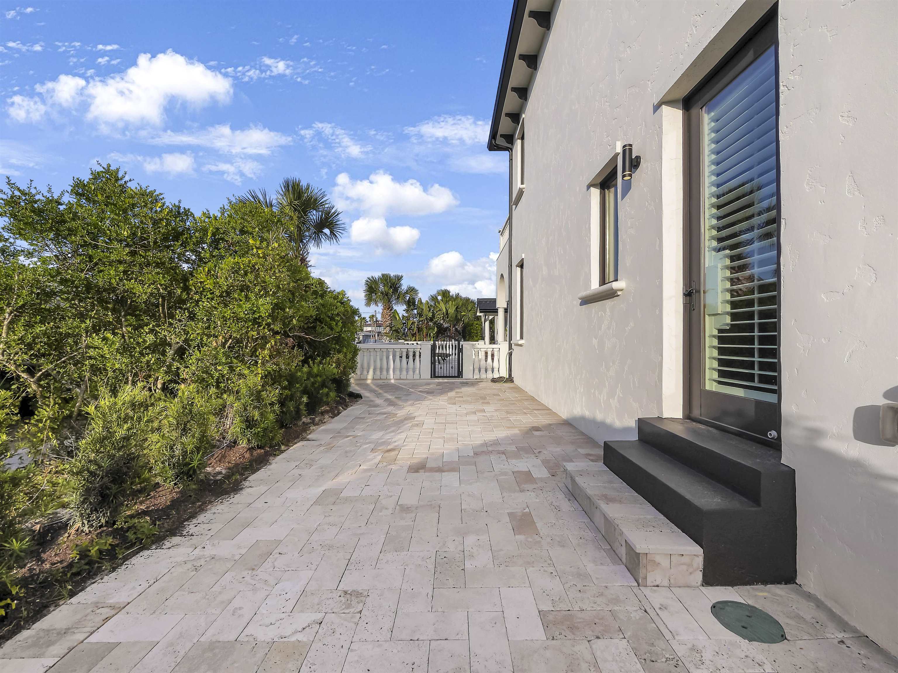 Image 53 of 64 For 5201 Medoras Ave